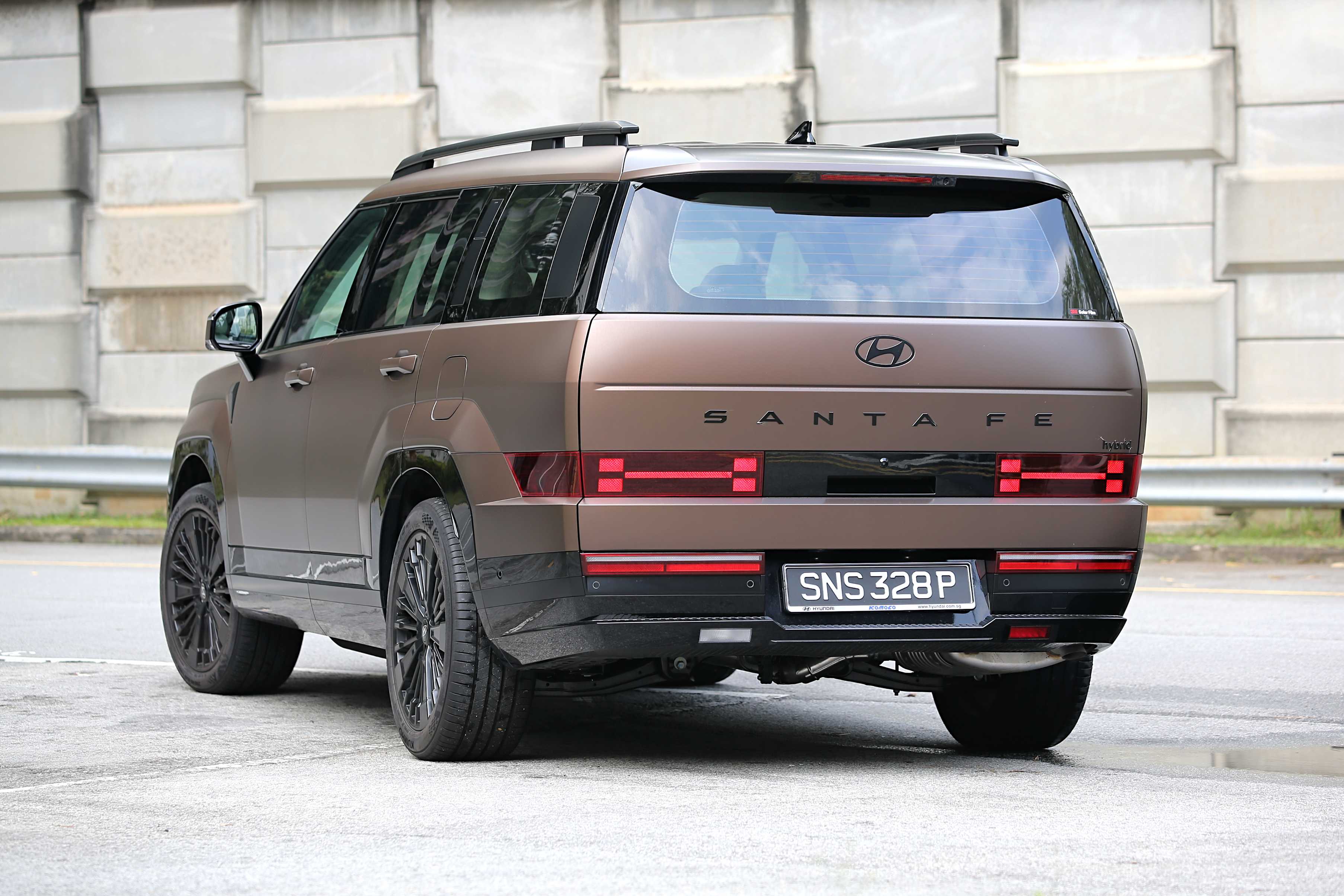 Editors%2 Fimages%2 F1767421075497 D38 V9903 Fotor