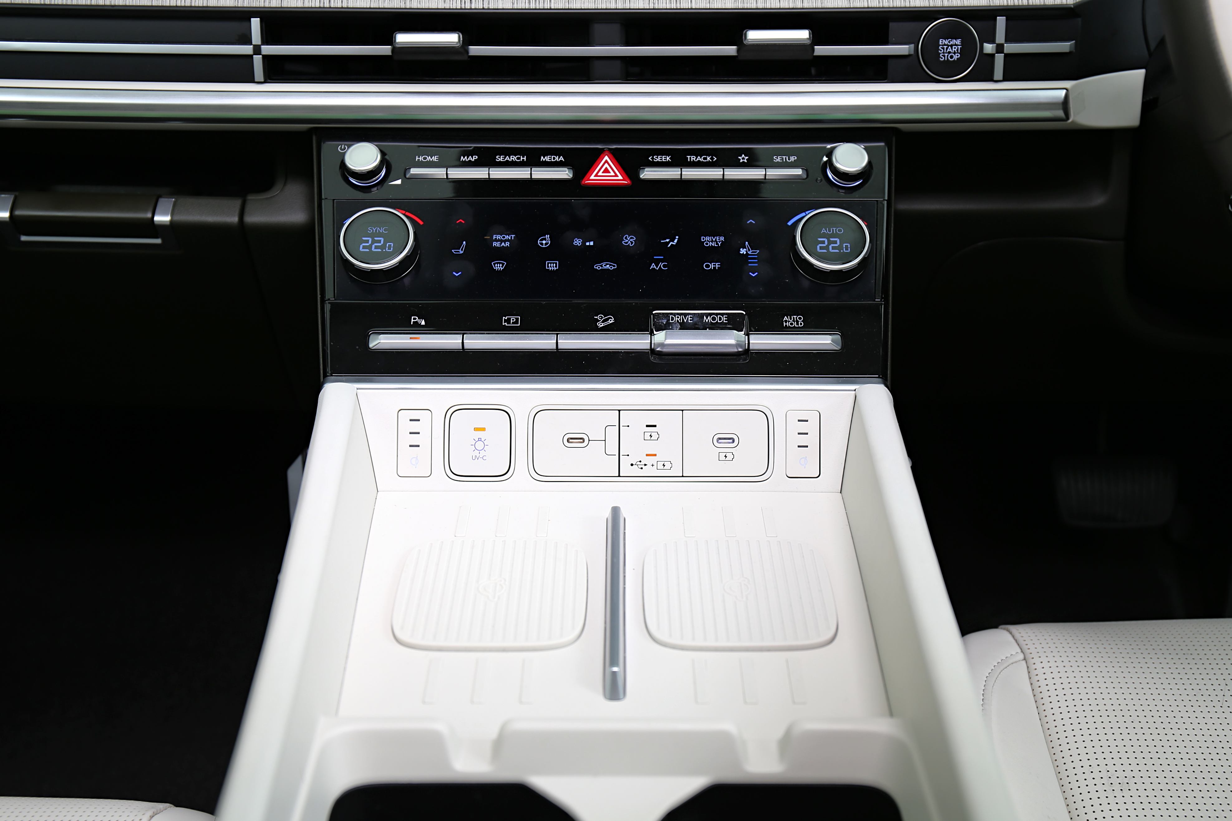 Editors%2 Fimages%2 F1767425703984 D38 V0024 Fotor