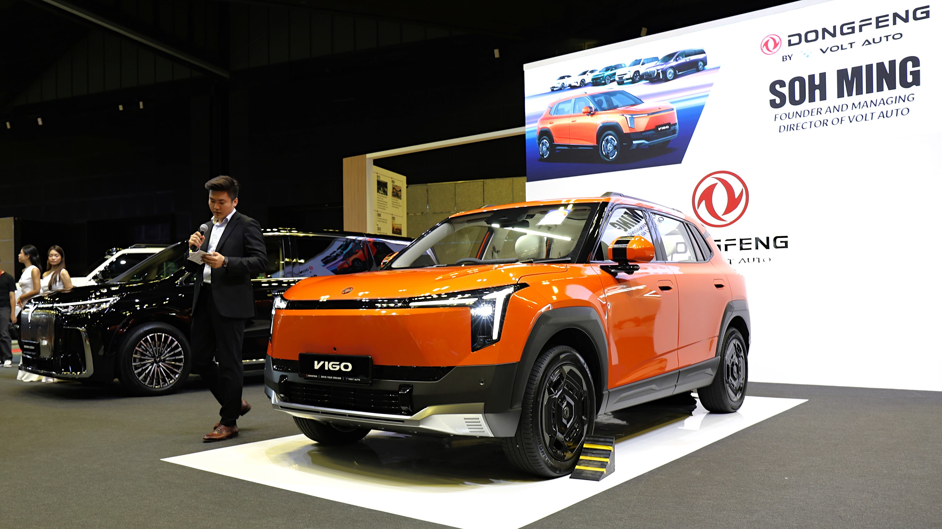 Editors%2 Fimages%2 F1768269856128 Calling+Occupants+Of+Interplanetary+Craft Fotor