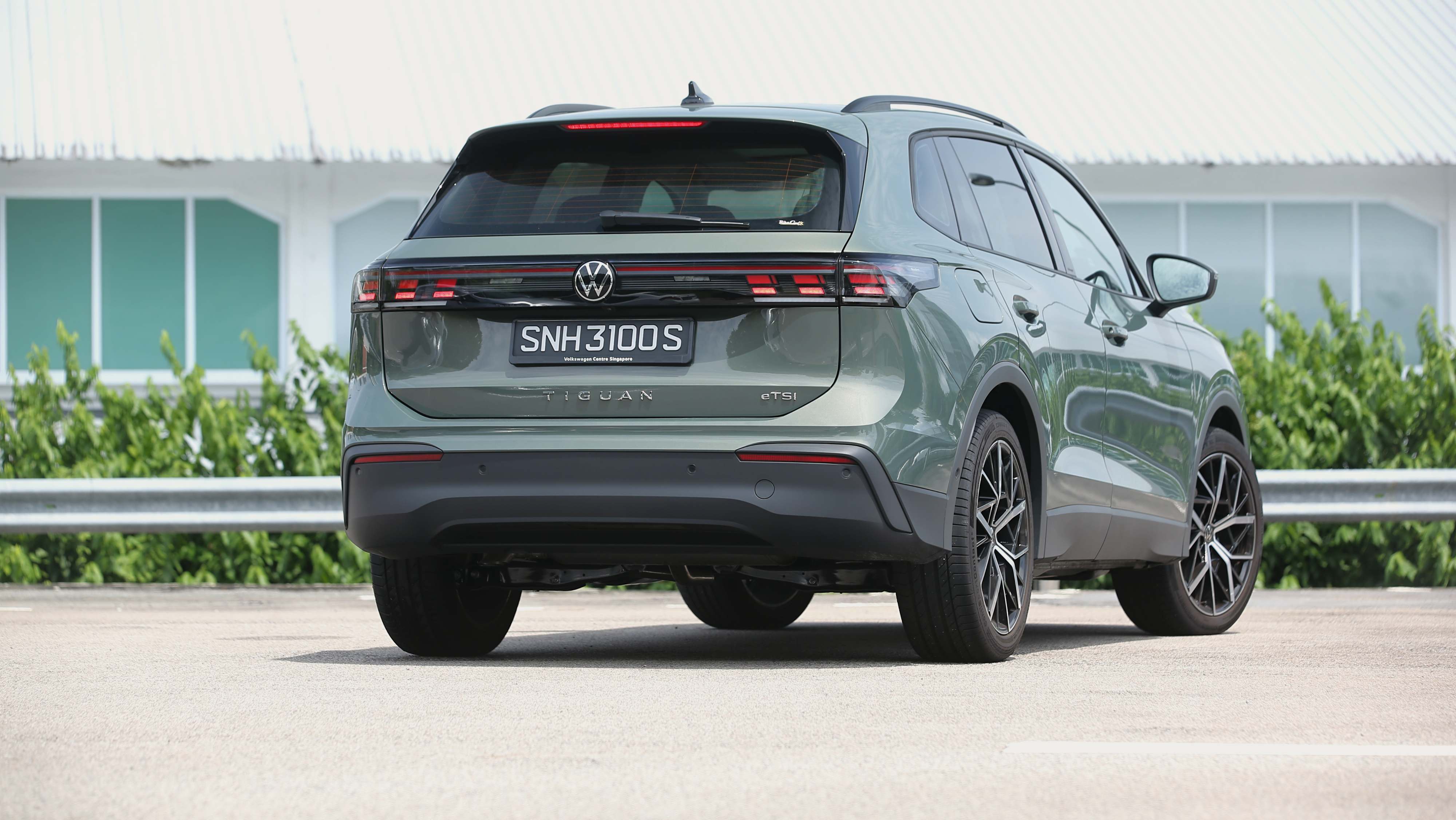 Editors%2 Fimages%2 F1769408265498 D38 V6591 Fotor