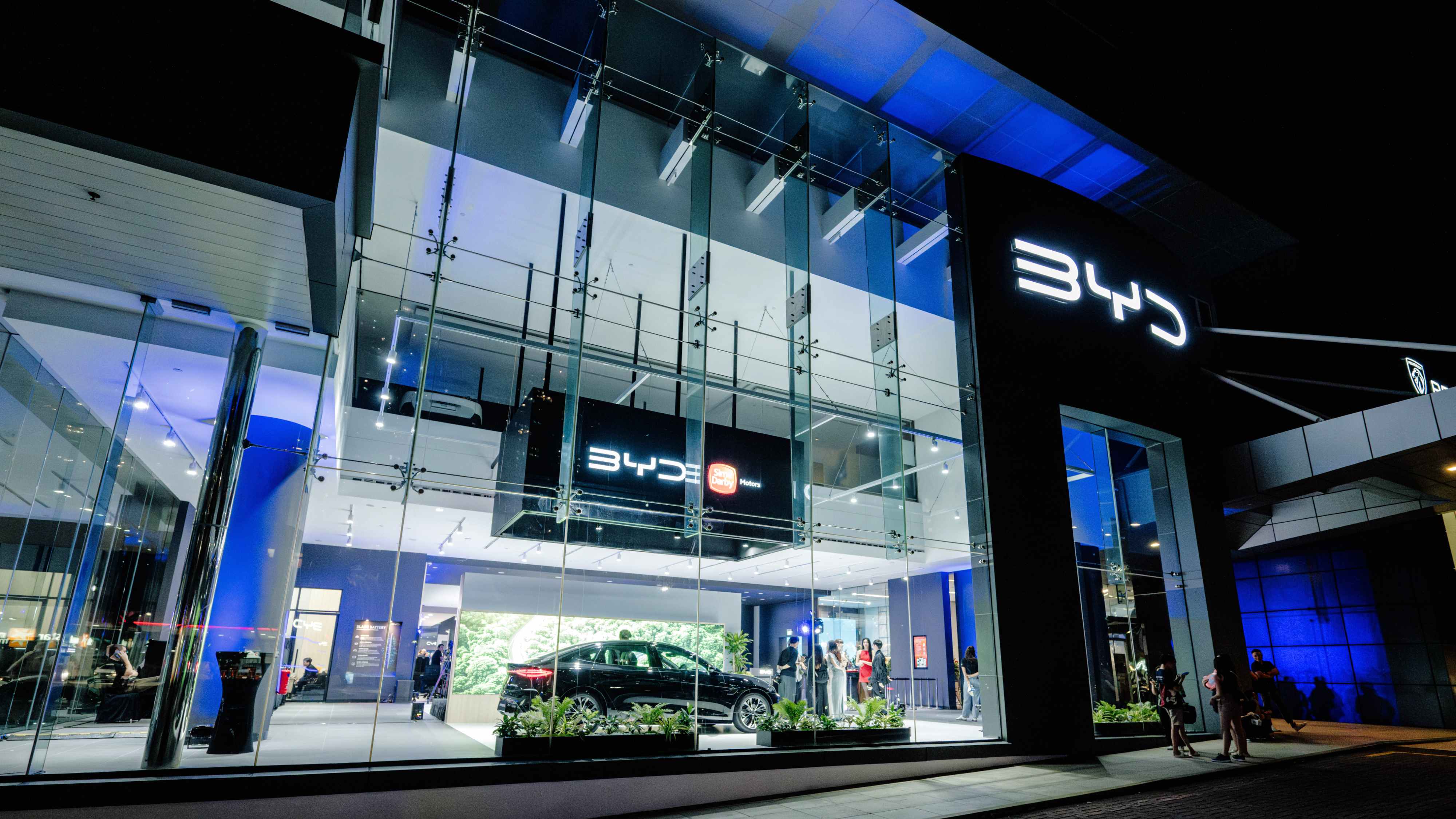 Editors%2 Fimages%2 F1770129405915 Byd+Was+Singapore%E2%80%99s+Best Seller+In+2025+For+The+Second+Year+Running+ +Pic1