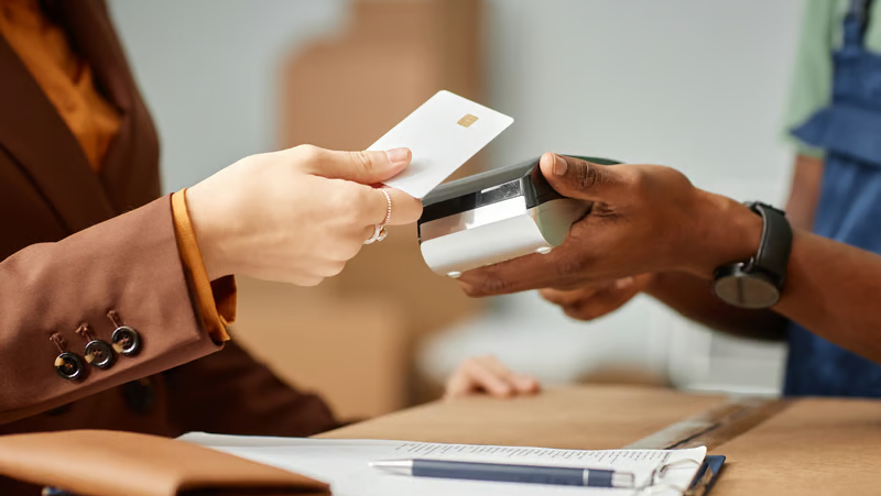 13903385550 39f7316982 B