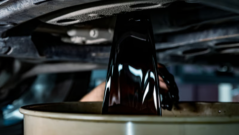 1200px Oil Change Oil Pan 2005 Gmc Suv 1 car