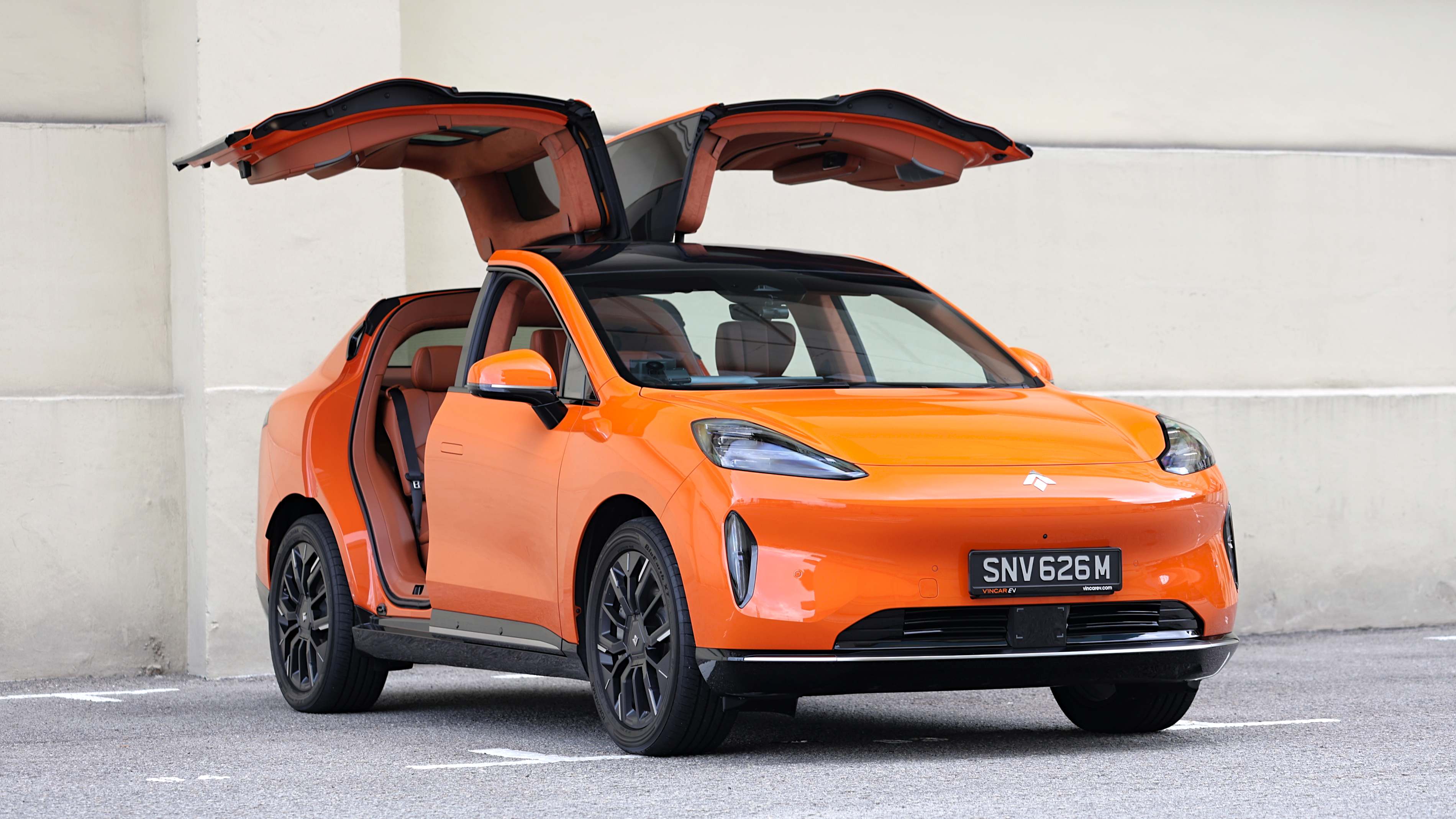 Editors%2 Fimages%2 F1776233528763 Eos 2431 Fotor