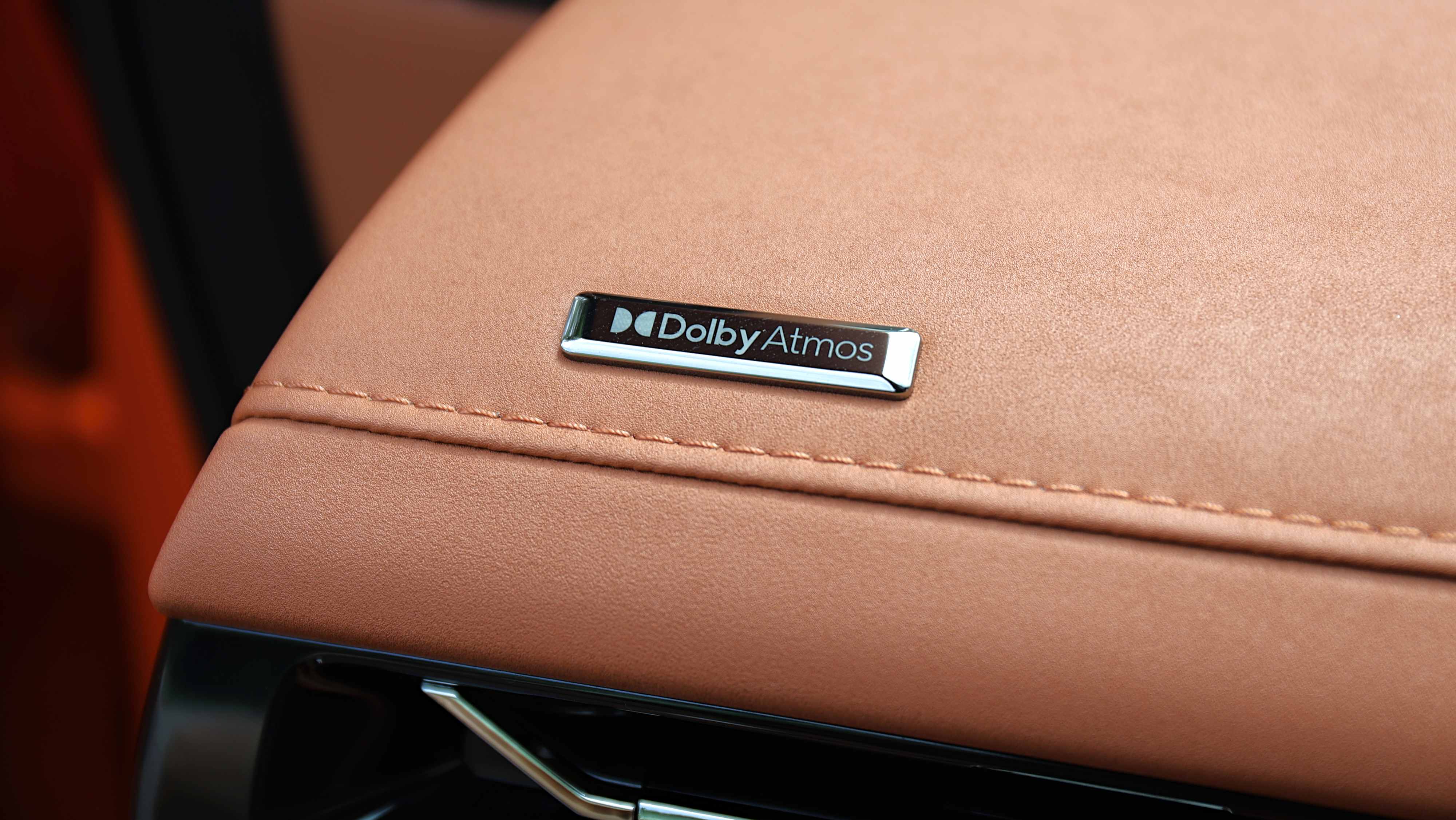 Editors%2 Fimages%2 F1776233733427 Eos 2570 Fotor