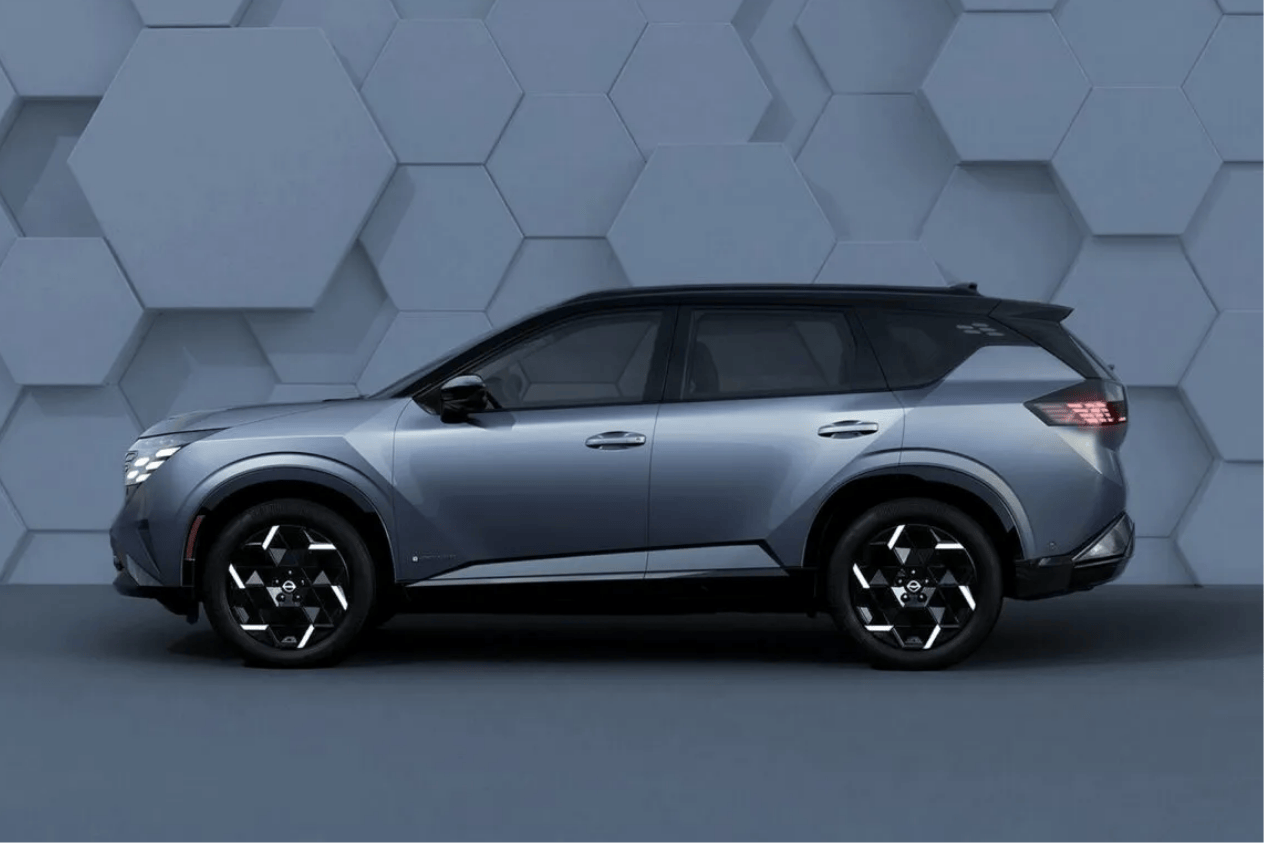 Editors%2 Fimages%2 F1775021048257 Charge%2 B Deploys Over 4000 Ev Chargers Across Singapore Marking A New Milestone 1