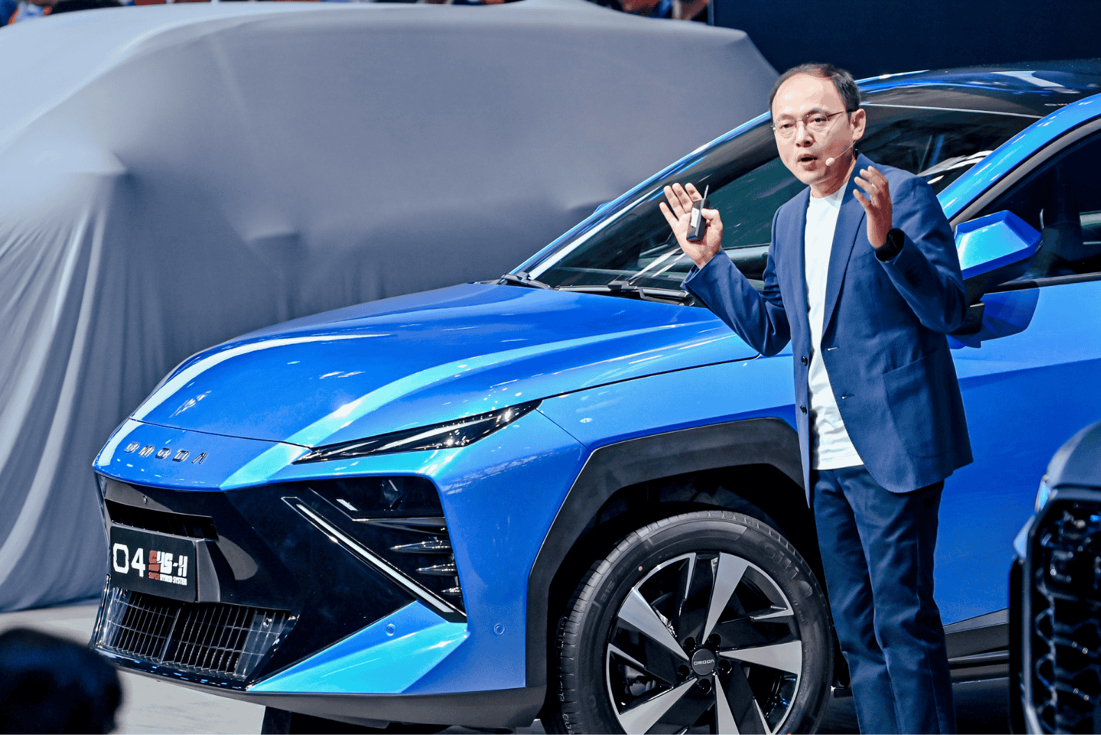 Editors%2 Fimages%2 F1775021048257 Charge%2 B Deploys Over 4000 Ev Chargers Across Singapore Marking A New Milestone 1