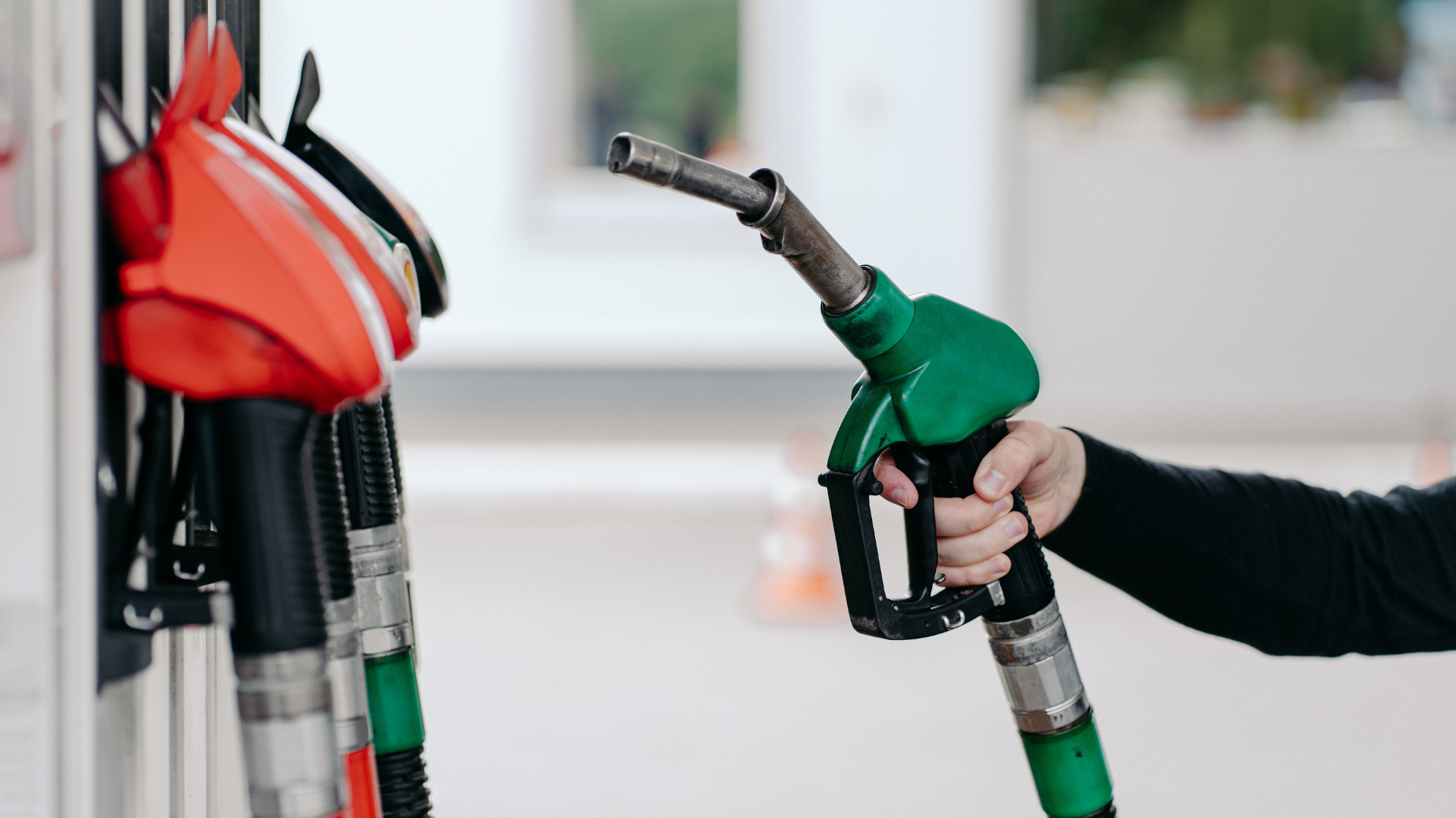 Editors%2 Fimages%2 F1777275682444 Petrol+%281%29