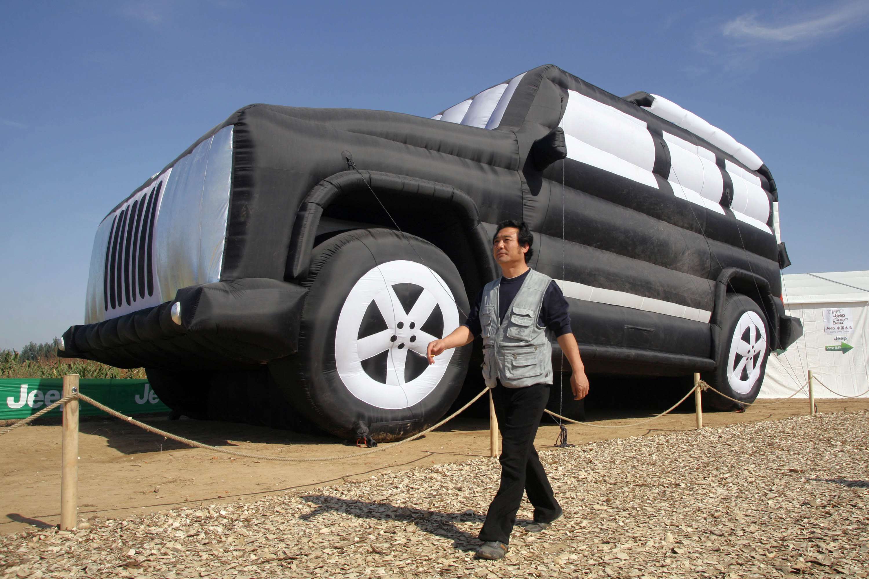 Editors%2 Fimages%2 F1779170510540 When+Bigger+Isn%E2%80%99t+Always+Better+ +Why+Some+Singaporeans+Regret+Buying+Large+Cars+ +Pic1