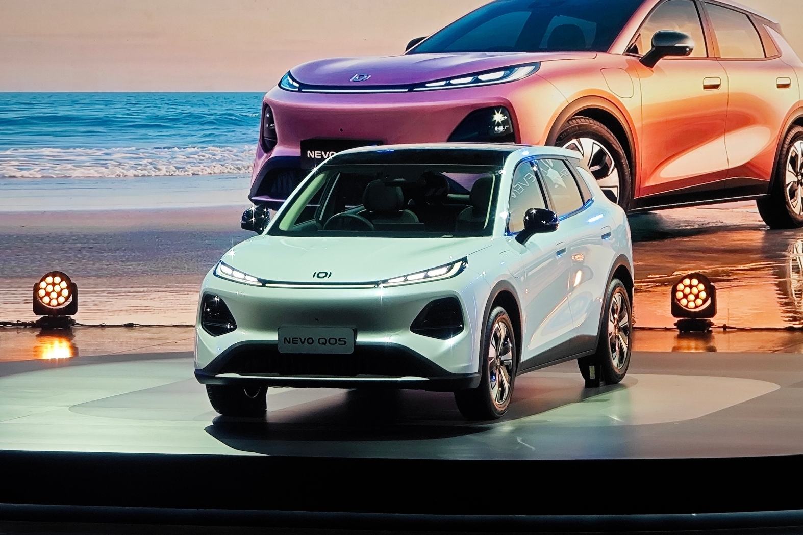 Changan NEVO Q05 at the event.