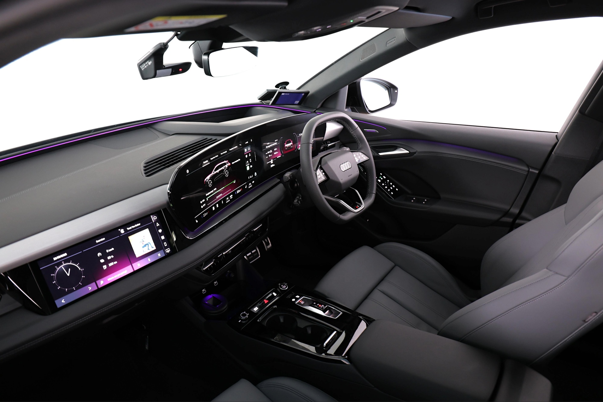 Editors%2 Fimages%2 F1780457539854 M Review+Audi+Q6+E Tron+Quattro+4