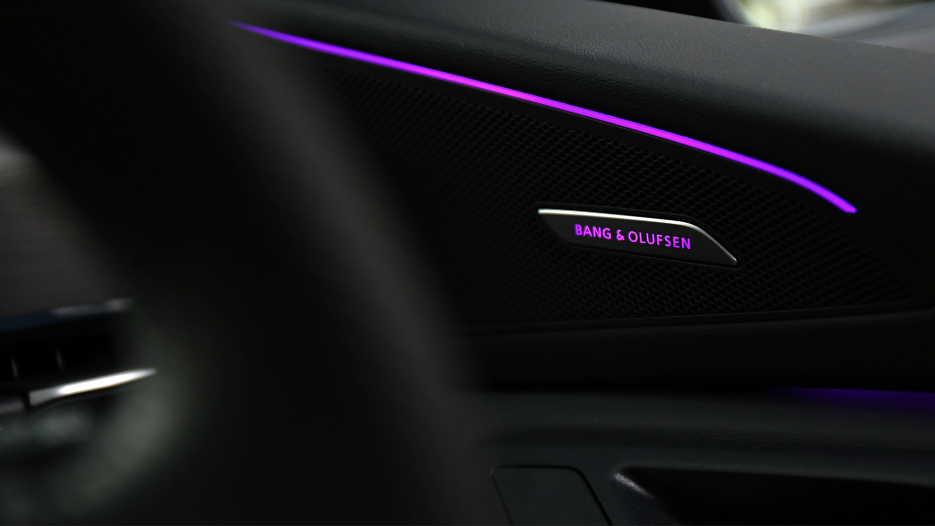 Editors%2 Fimages%2 F1780457833731 M Review+Audi+Q6+E Tron+Quattro+7