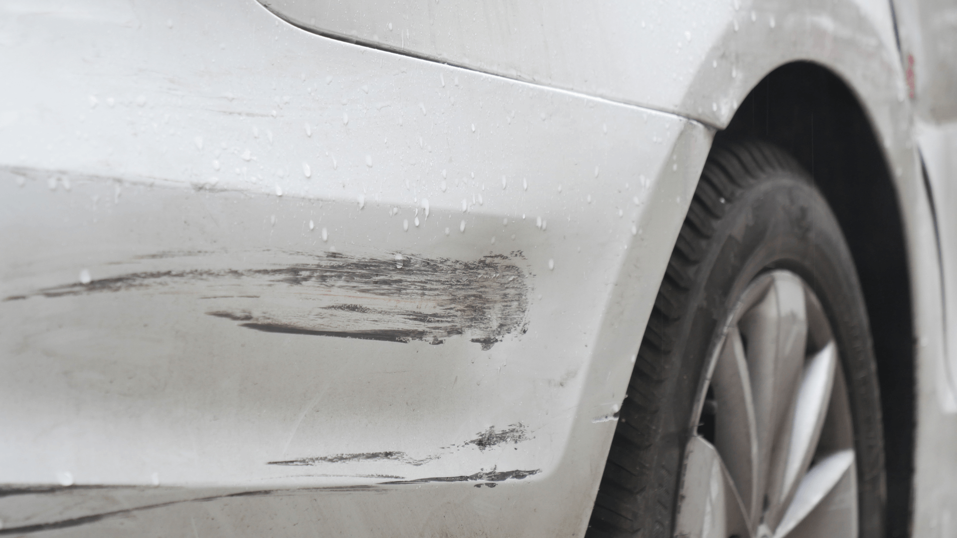 Editors%2 Fimages%2 F1780538821734 Should+You+Repair+Cosmetic+Damage+Before+Selling+A+Car+%282%29+%281%29