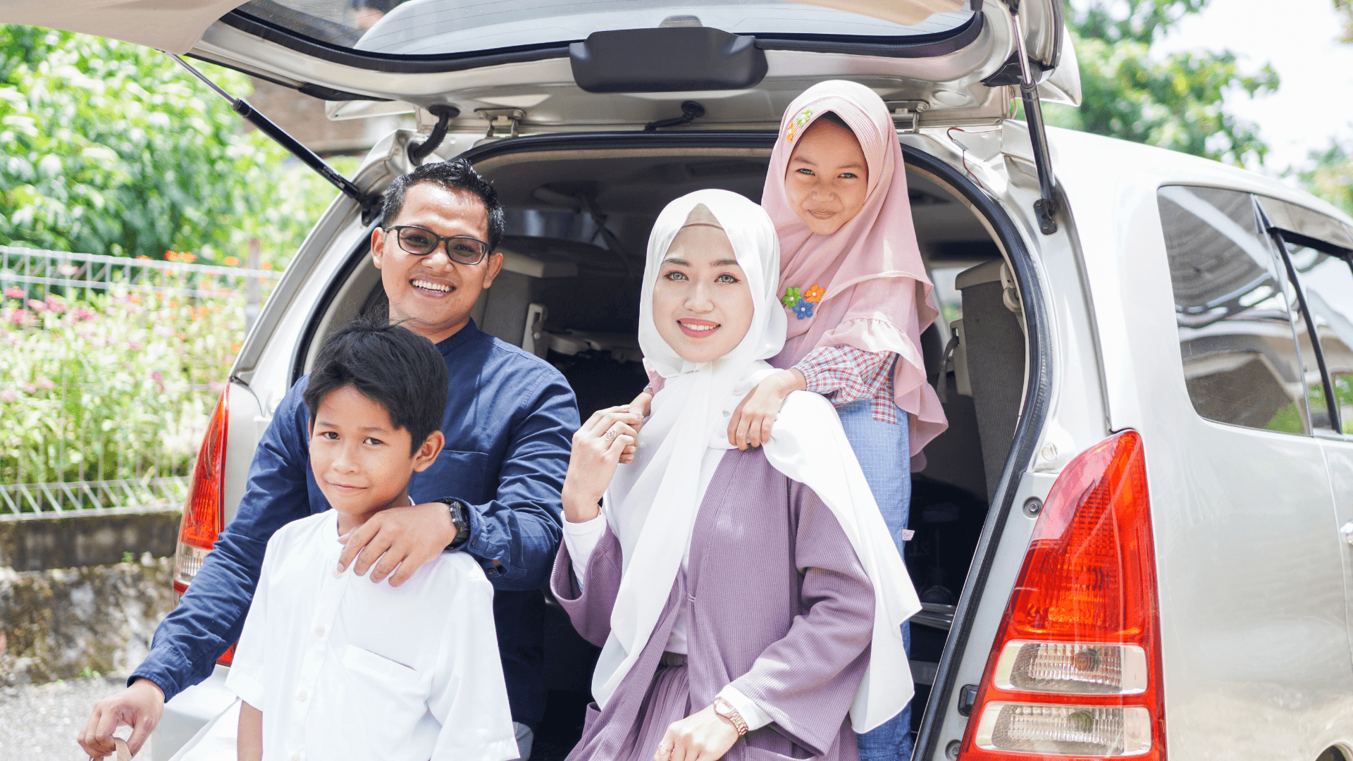 Editors%2 Fimages%2 F1780627978523 How+Family+Size+Changes+Car+Buying+Decisions+%281%29