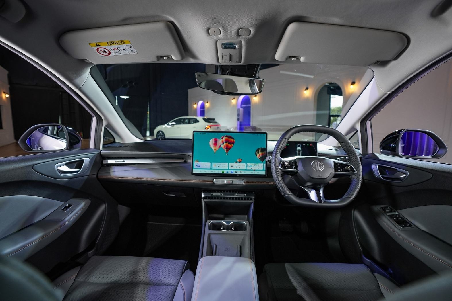 The MG URBAN interior