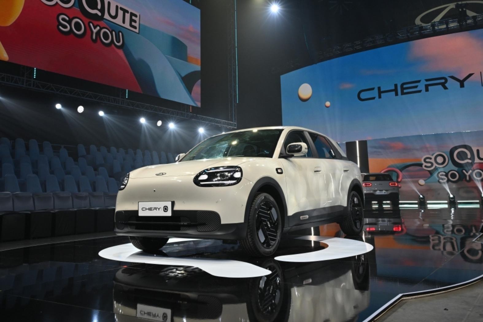 First look at Xpeng Mona L03 – New crossover SUV with 2 power choices