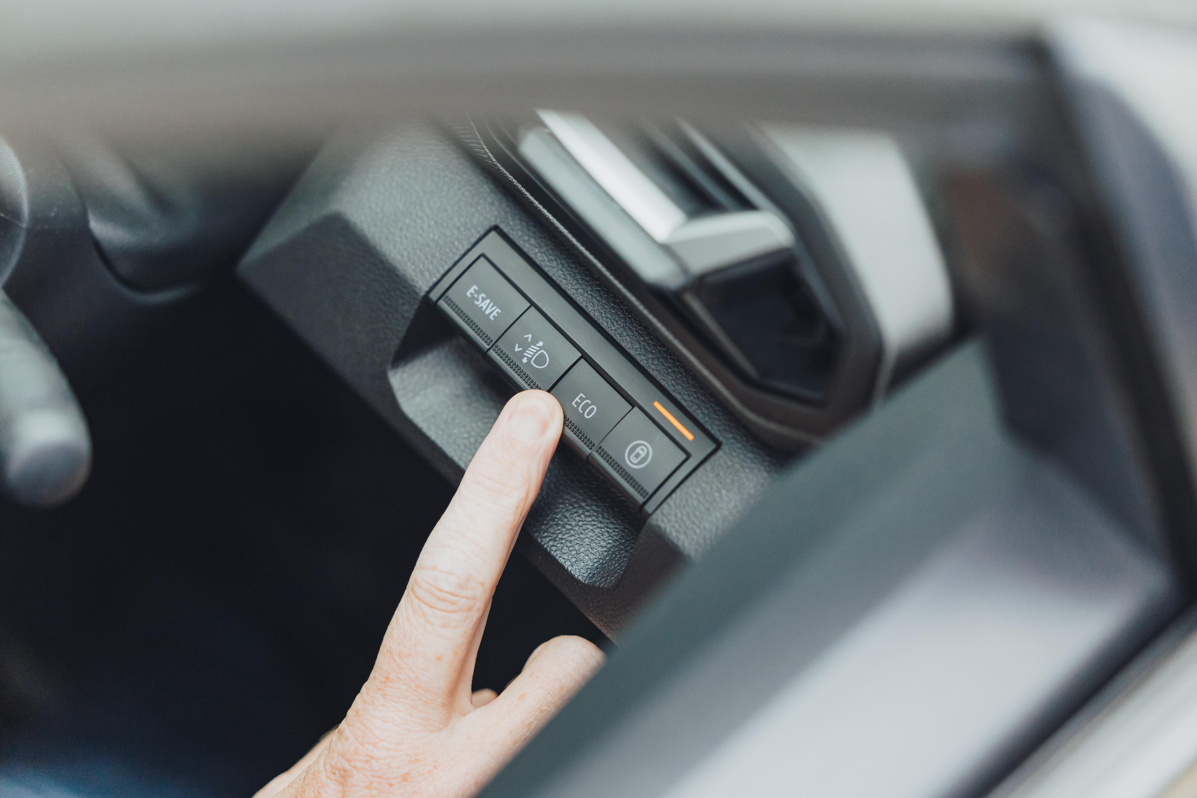 Editors%2 Fimages%2 F1782919223146 Motorist+Guide+To+Saving+Money+On+Petrol+ +Pic4