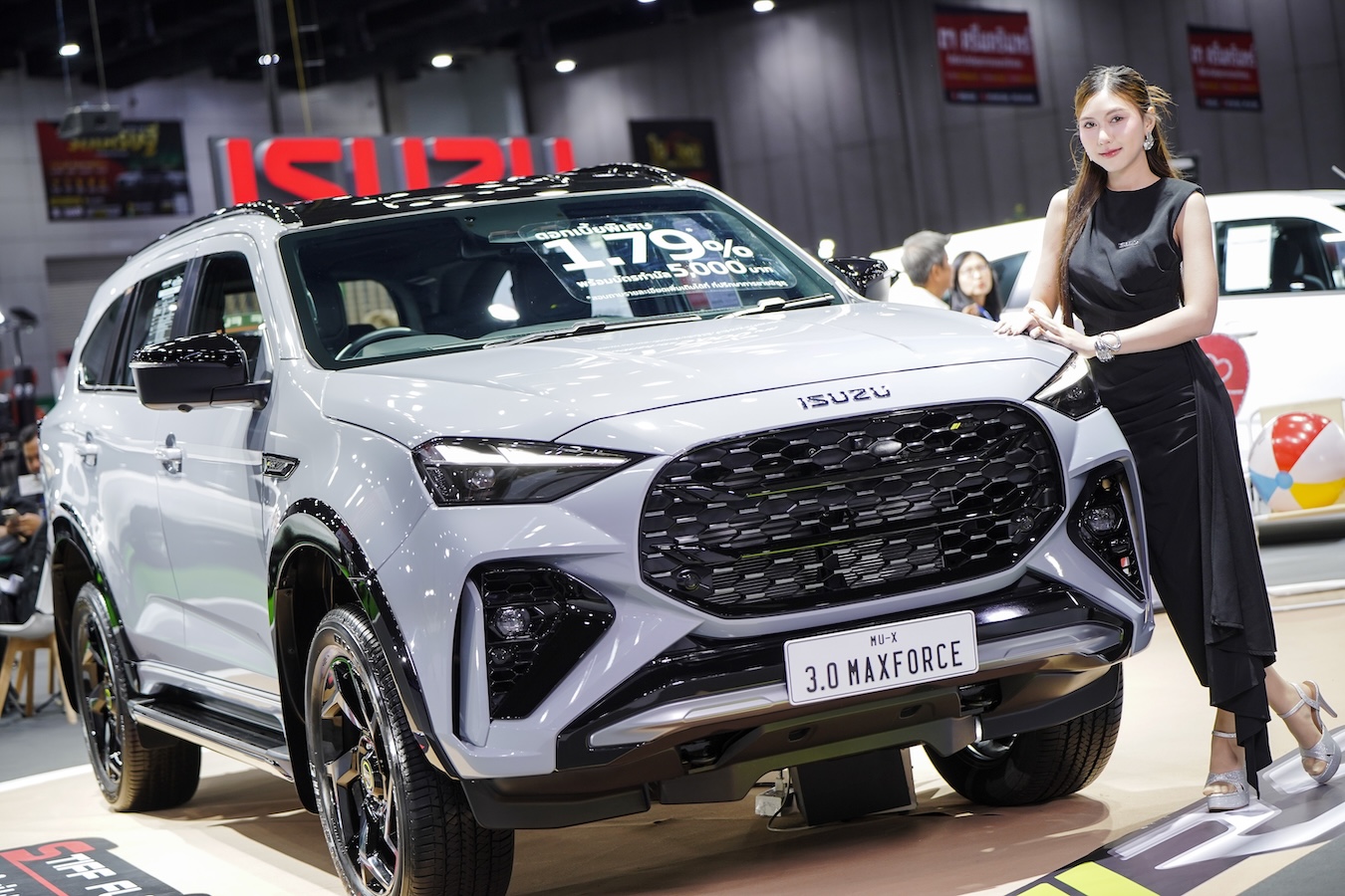 Isuzu MU-X 4WD 3.0 Ddi MAXFORCE (RS)