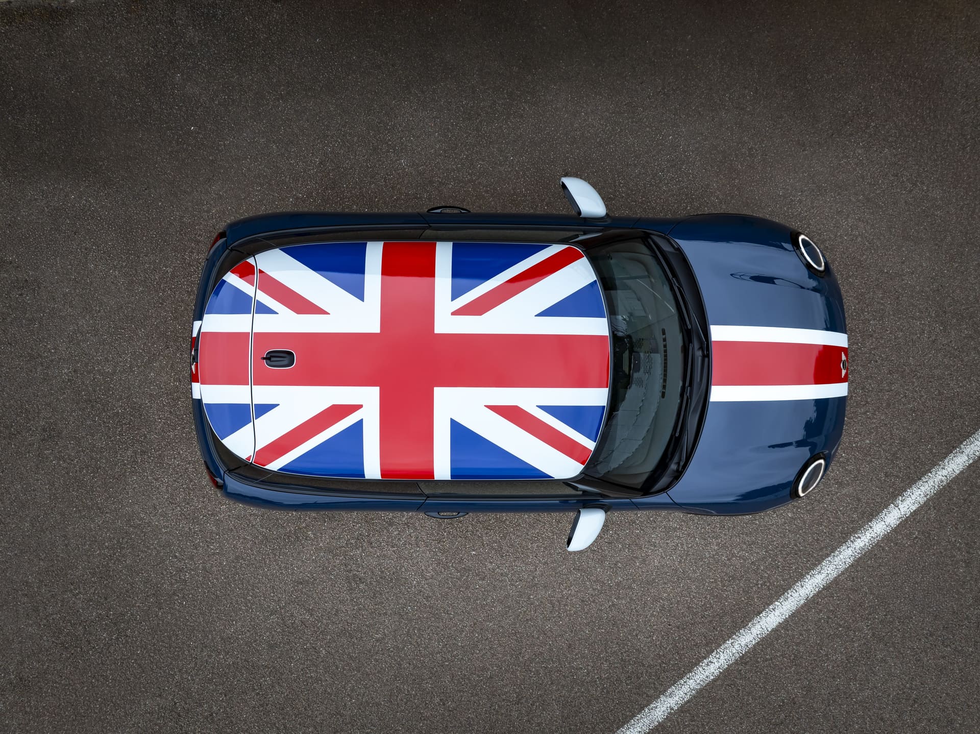 Editors%2 Fimages%2 F1783589223686 The New Mini Cooper Oxford Edition Is A Celebration Of Its British Heritage Featured