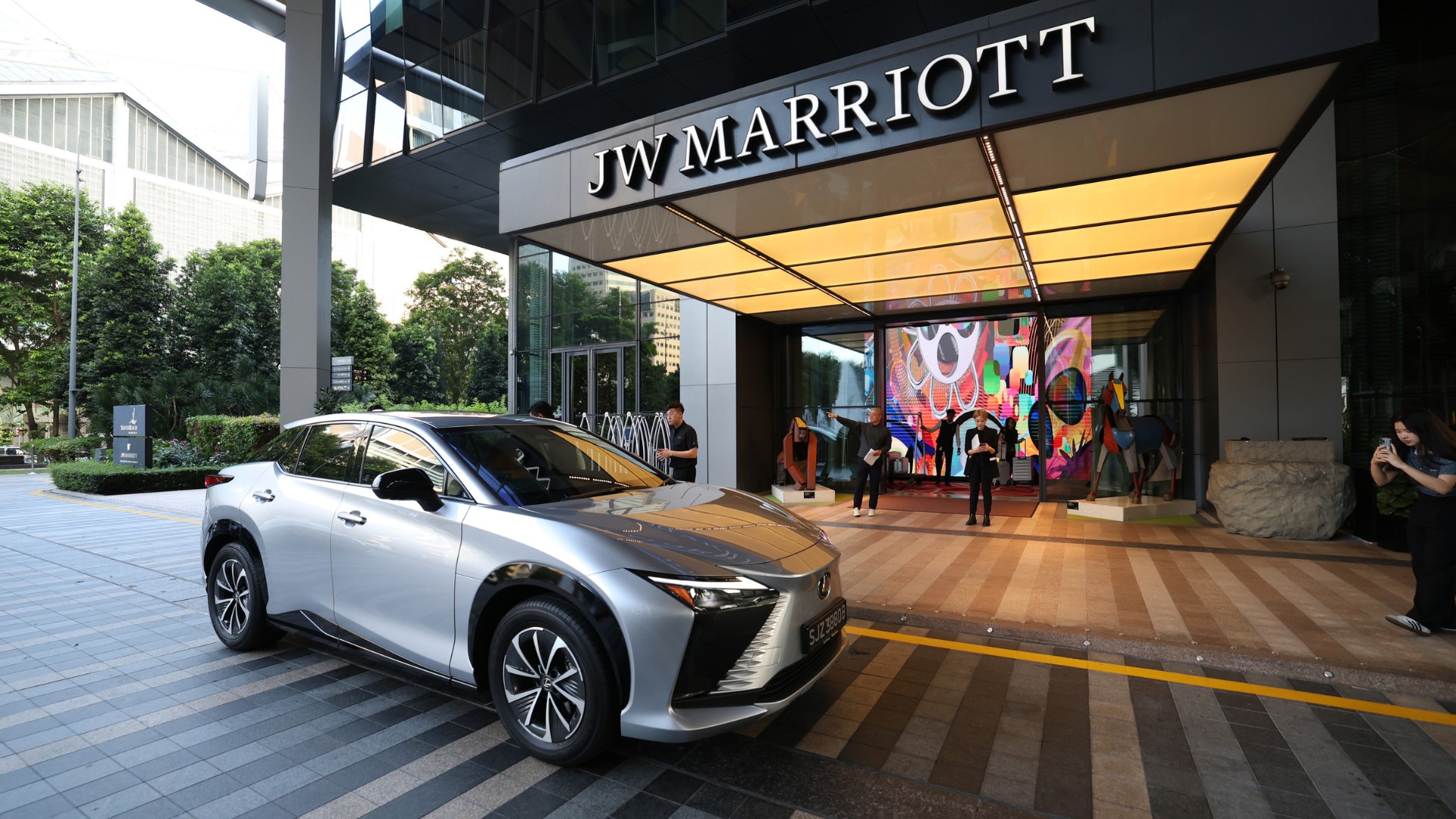 Editors%2 Fimages%2 F1784008783005 Lexus+Refine+Dining+At+The+Marriott+Bonvoy+3