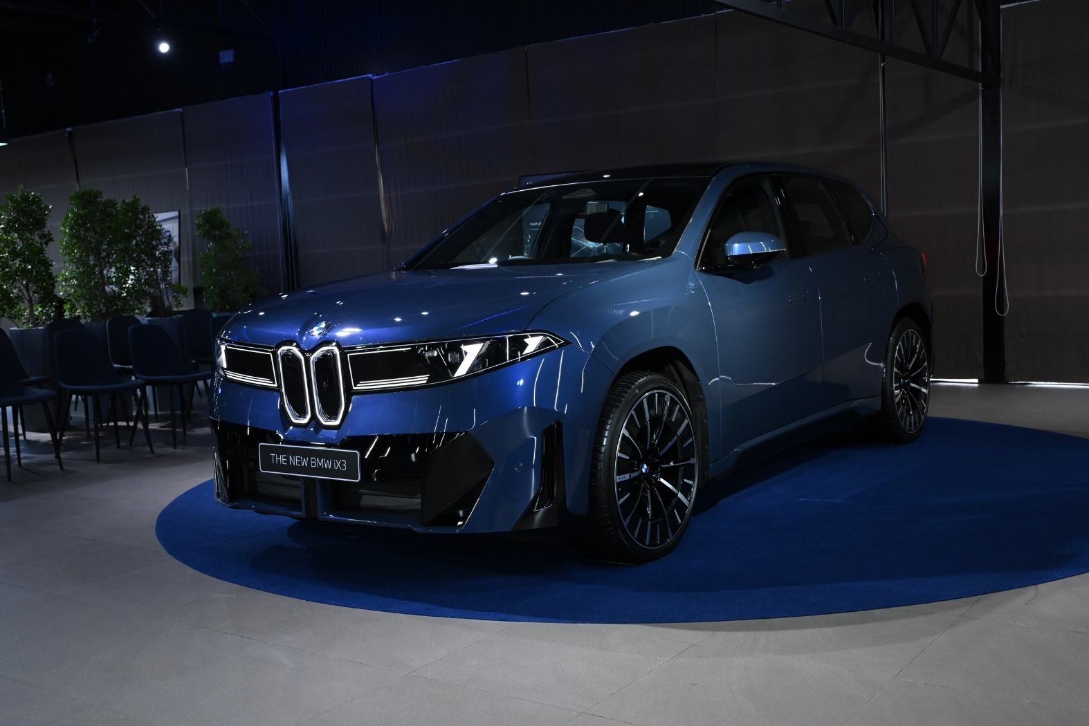 The New BMW iX3 50 xDrive M Sport