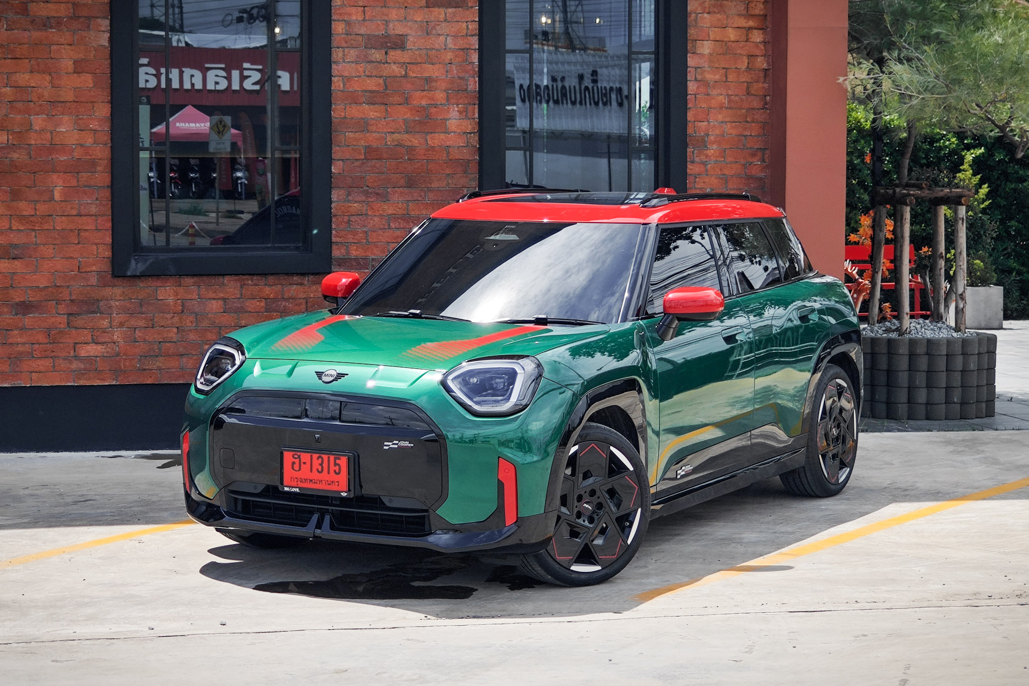 mReview: Mini Aceman JCW – Reclaiming the true Go-Kart racing spirit