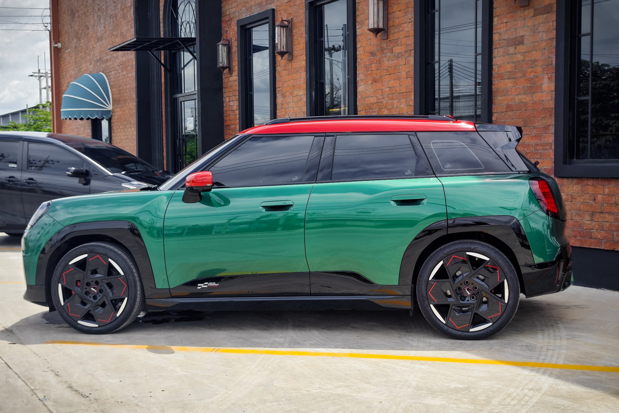 Mini Aceman JCW Side Profile
