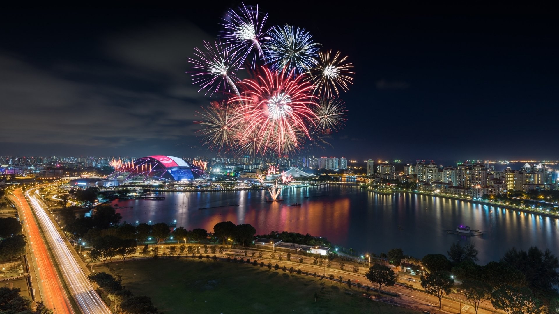 Editors%2 Fimages%2 F1785303696149 Where+Drivers+Can+Park+To+Watch+The+National+Day+Fireworks+There+And+Then+1