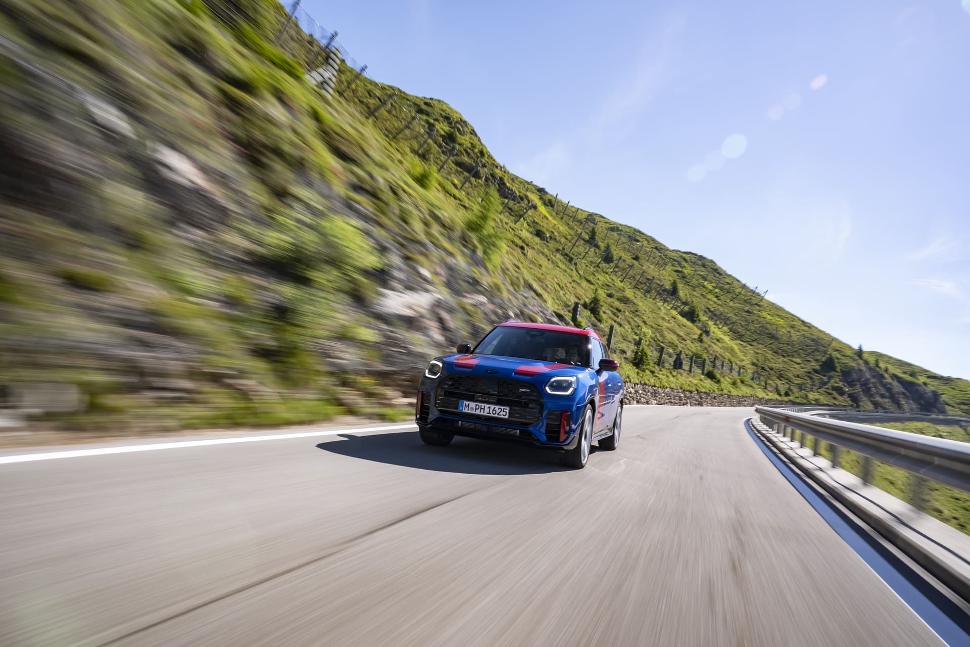 Editors%2 Fimages%2 F1785395695338 Bf Mini Family Driving Experience Aiden Chong 062026 00039