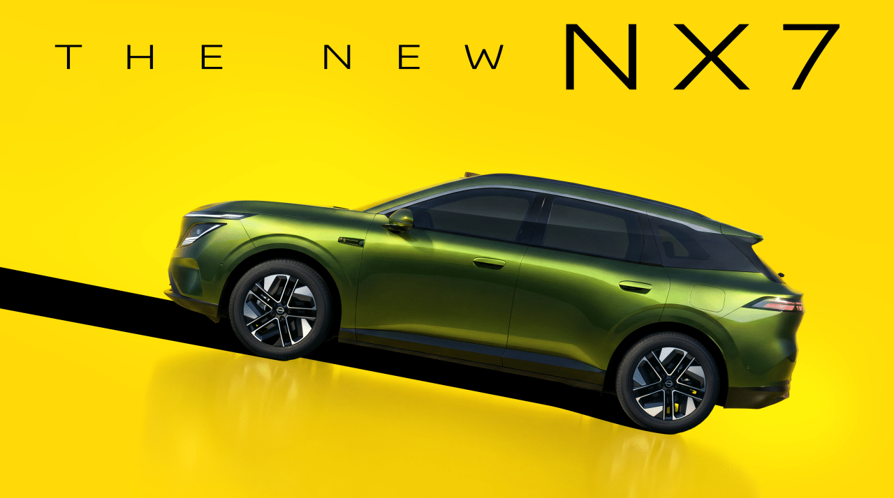 The side profile of Nissan NX7r