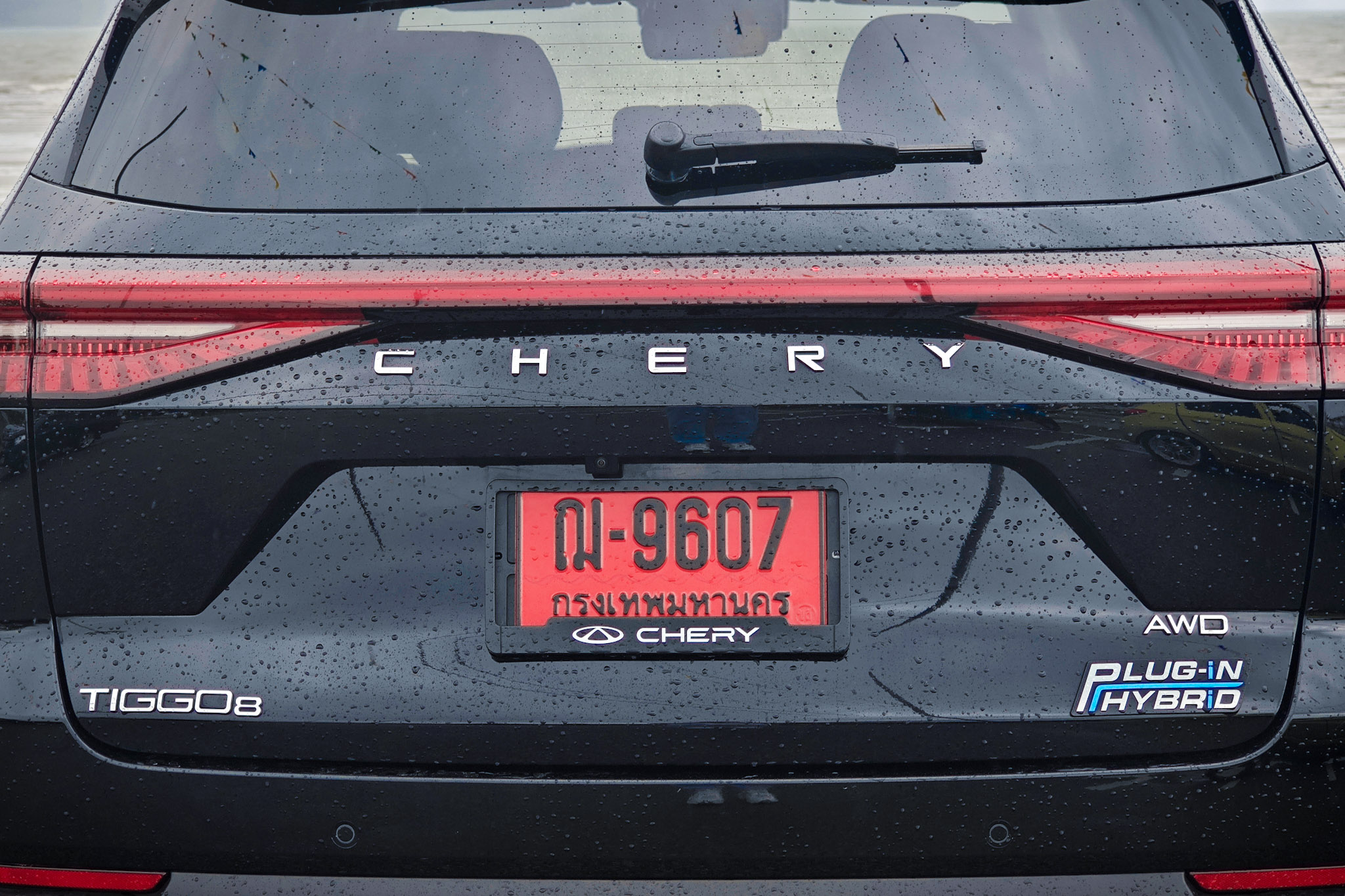 Chery Tiggo 8 PHEV badges