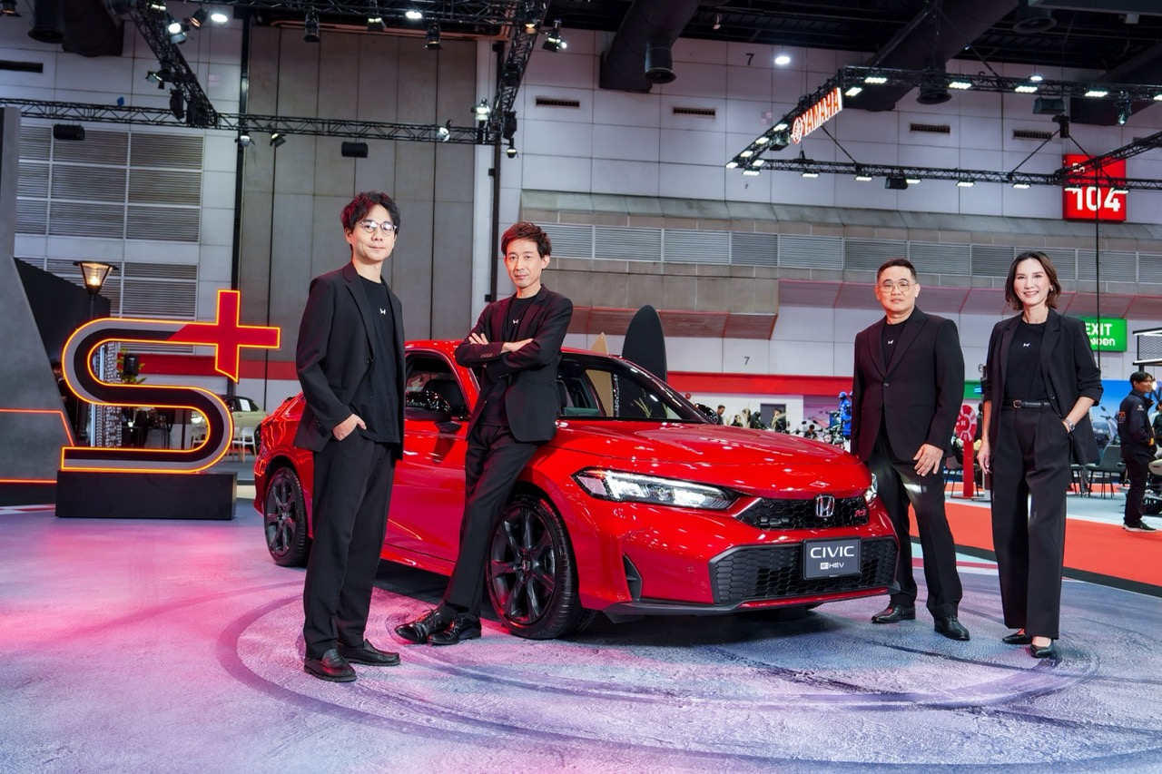 บรรยากาศบูทฮอนด้าในงาน BIG MOTOR SALE 2026 จัดแสดง Honda Civic e:HEV ใหม่ และรถยนต์ไฟฟ้าขนาดเล็ก Honda Super-ONE ณ ไบเทค บางนา