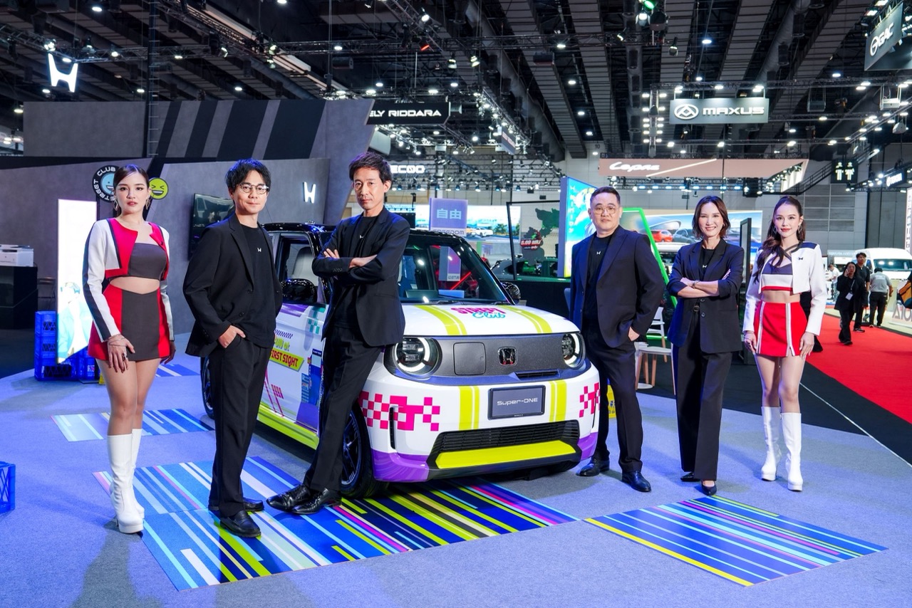Honda is offering exclusive test drives for the Super-ONE EV at the event.