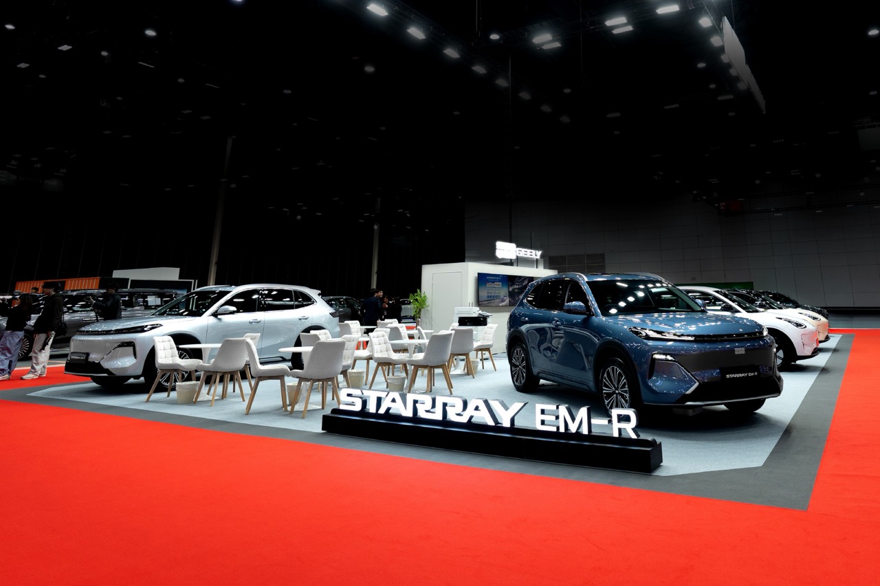Thonburi Neue Stern showcases GEELY’s full electrified vehicle range at BITEC Bangna