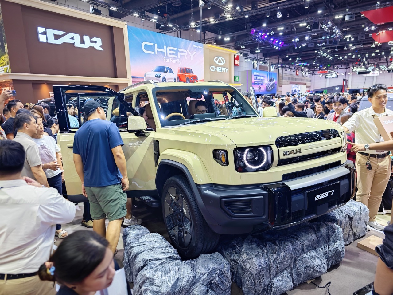 iCAUR V27 REEV เผยโฉมครั้งแรกในงาน BIG MOTOR SALE 2026