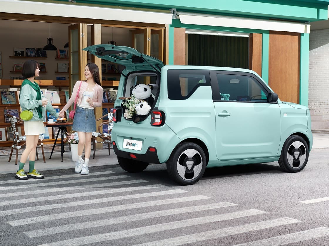 ดีไซน์ด้านหลัง Geely Panda Mini Karting