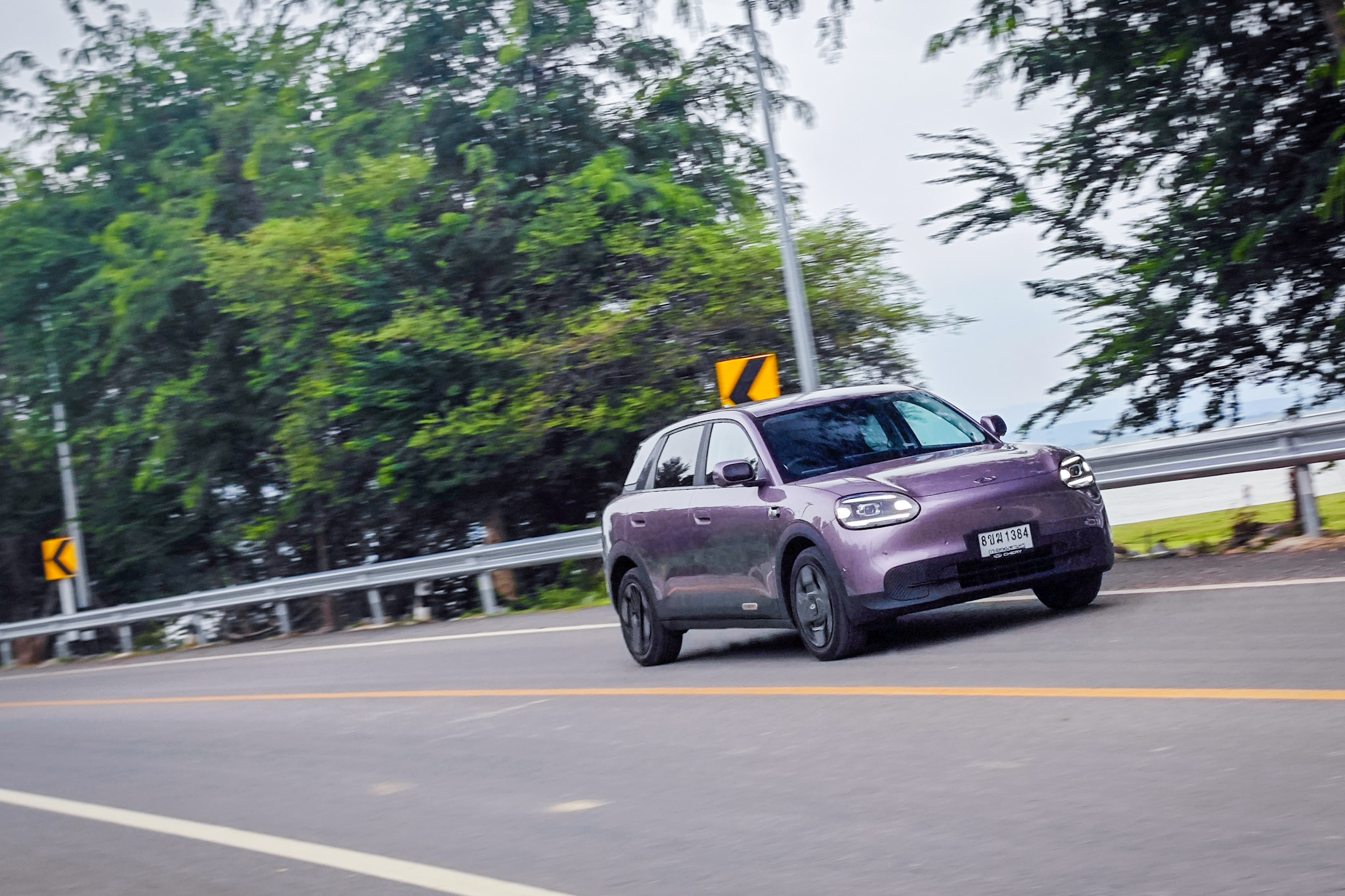 Chery Q driving on the road