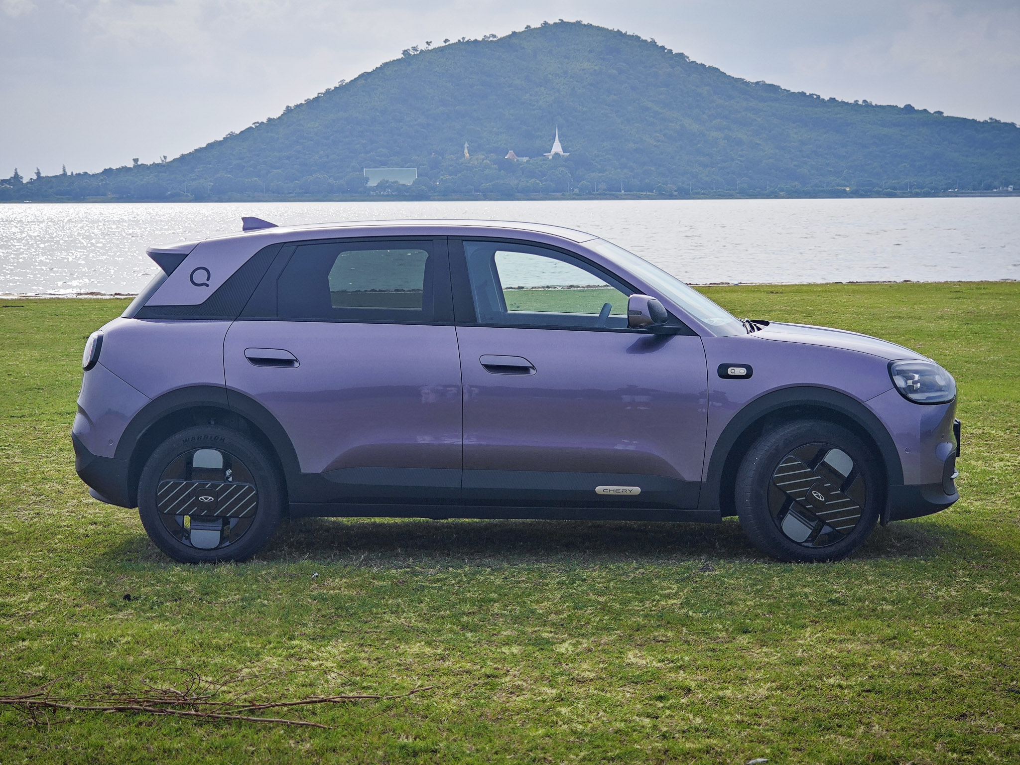 Side profile dimensions of Chery Q
