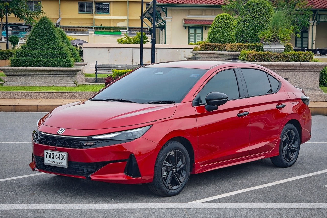 Review Honda City eHEV RS 2026