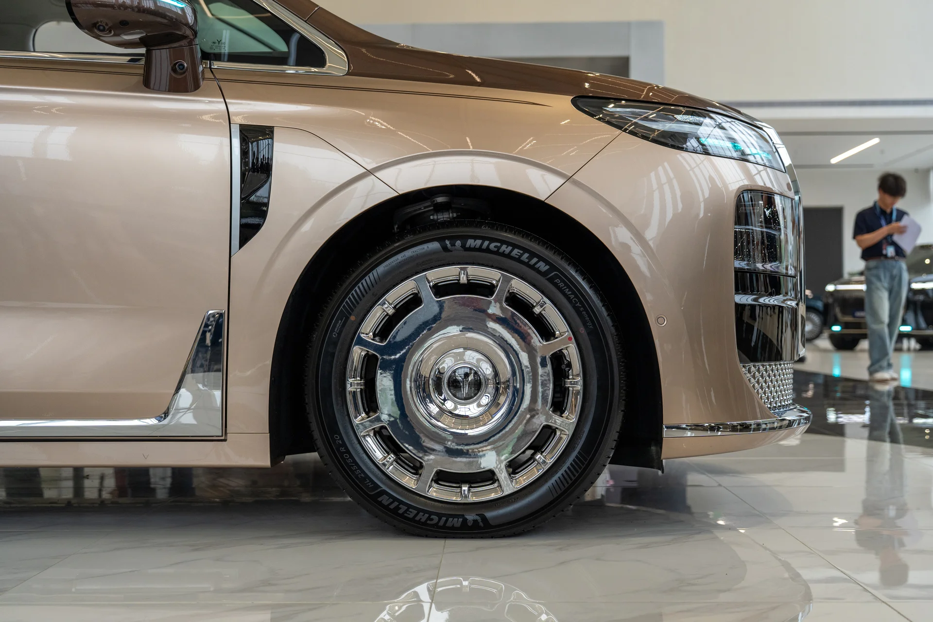 Editors%2 Fimages%2 F1790244693082 The Voyah Dream 9 Ultra Luxury Mpv Is Unveiled And Set To Come To Singapore Soon 10