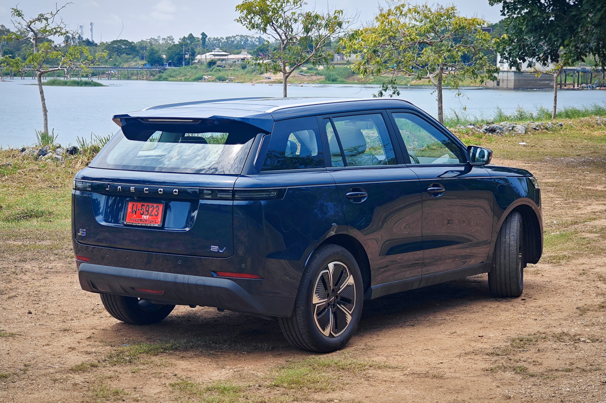 Rear design profile of JAECOO 5 EV