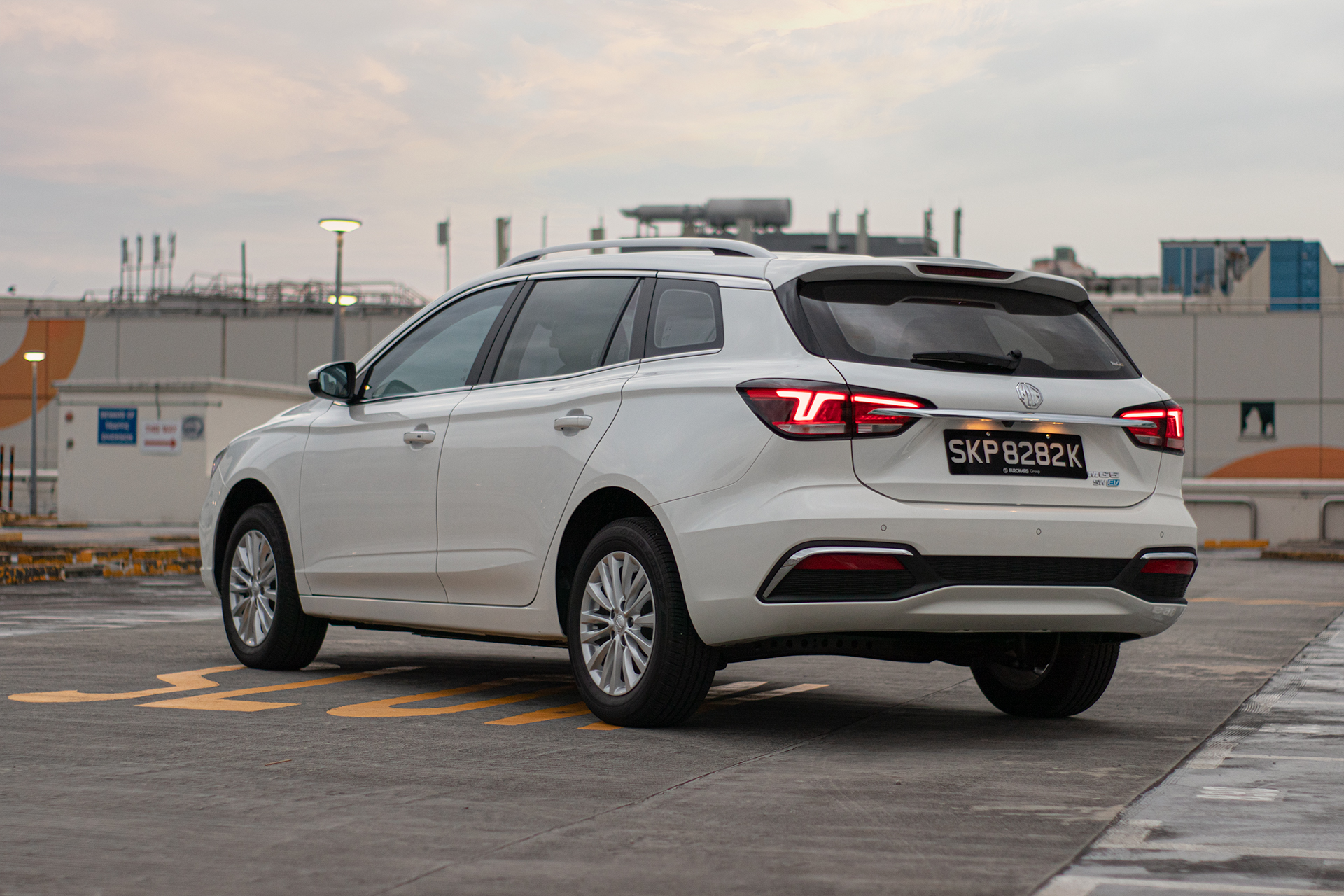 mReview: 2021 MG5 EV - Electric, Affordable AND Practical | Articles ...