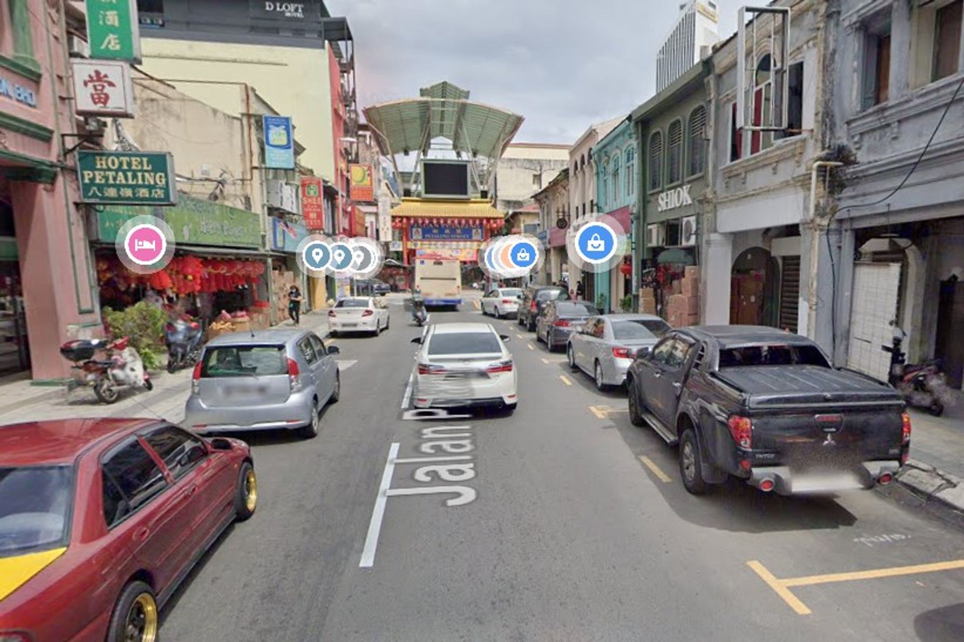 Panduan Tempat Letak Kenderaan Murah di Malaysia Kuil Sri Maha