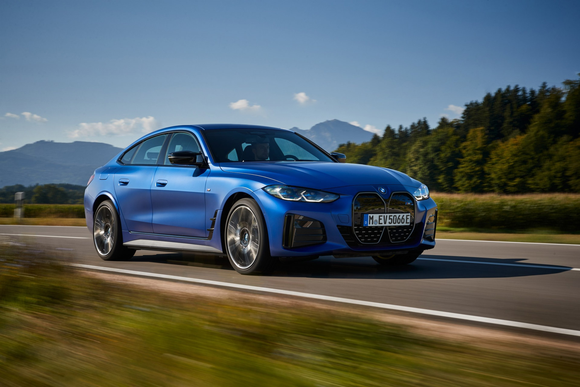 BMW???s i4 M50, The First Fully Electric M Car, Has Been Unveiled Locally ...