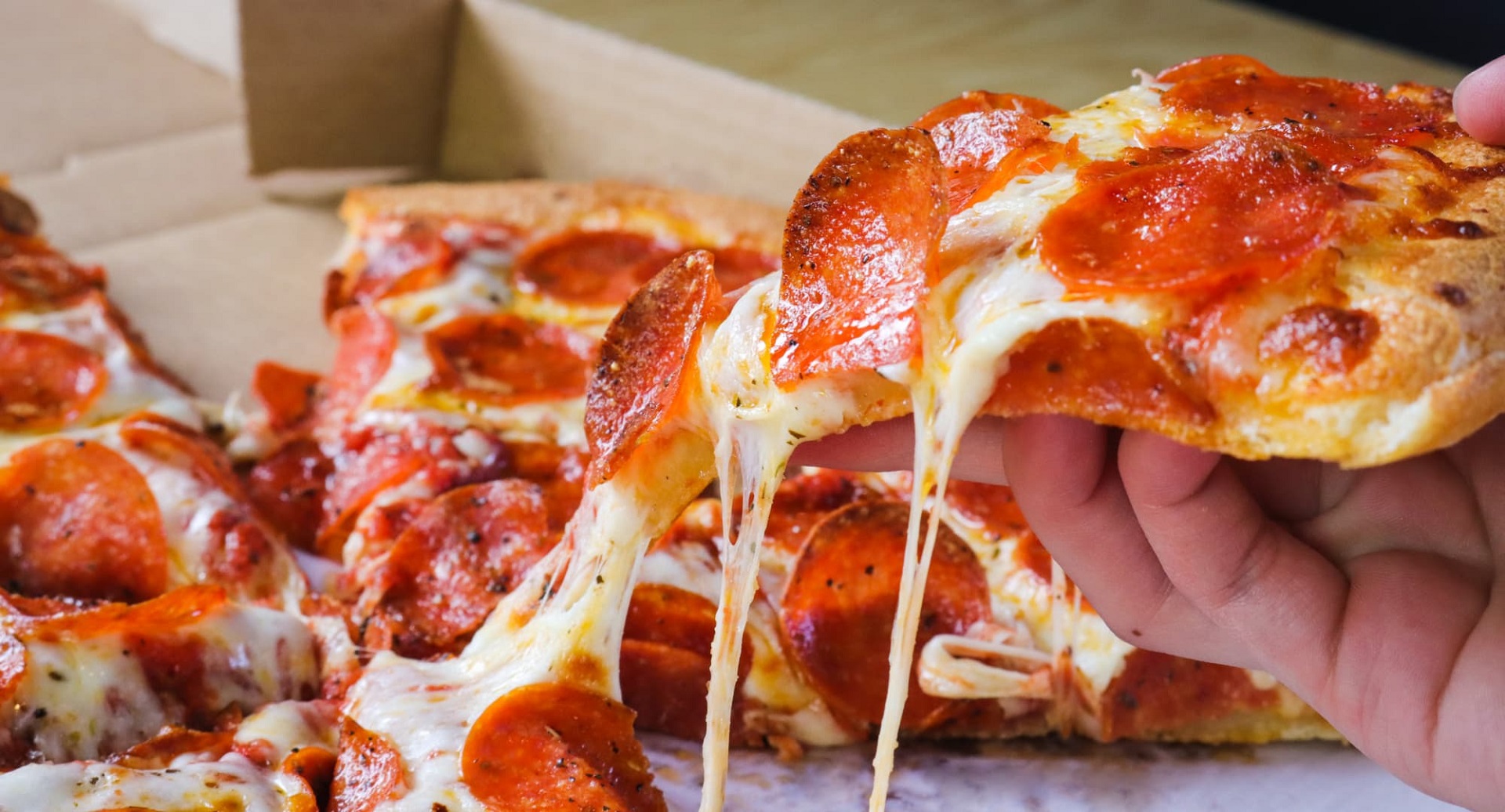 Pizza, Something For Any and All Occasions mGuides Articles