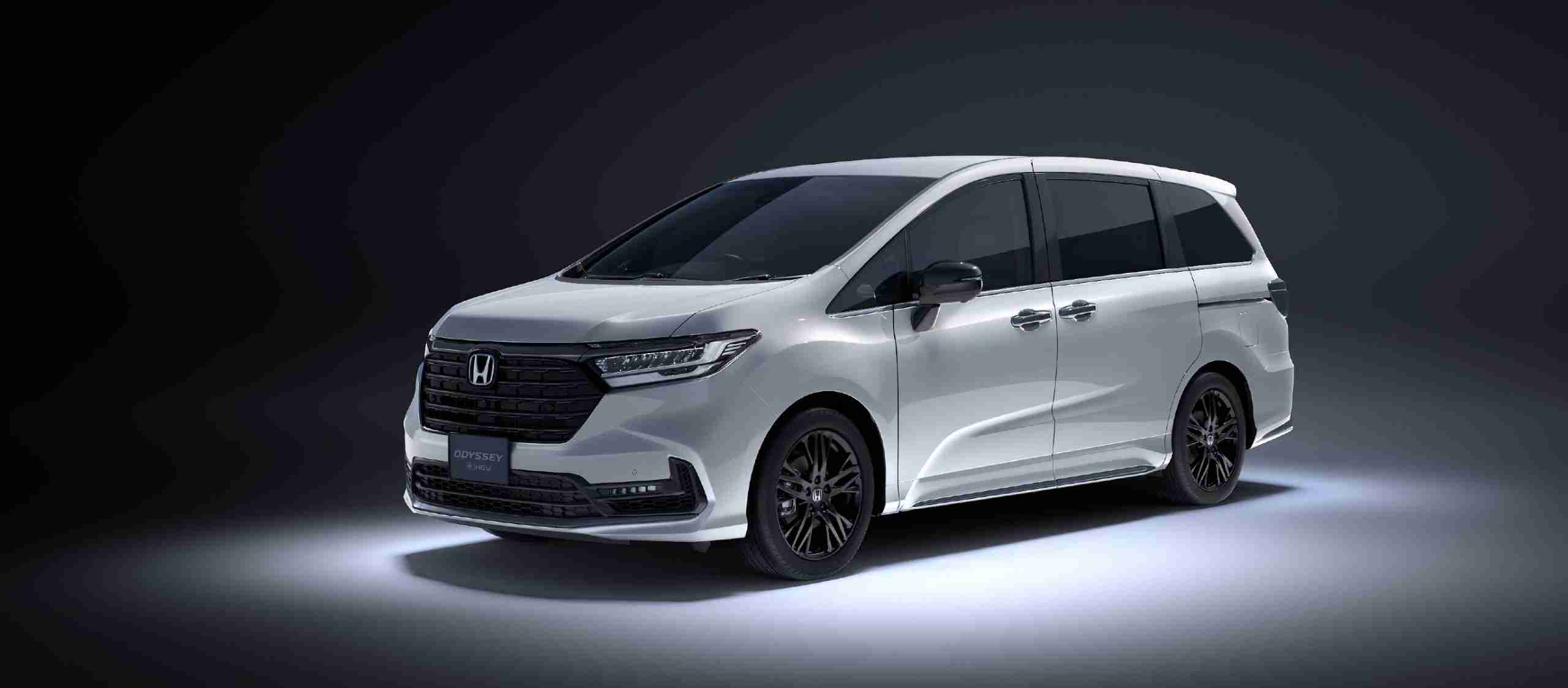 Honda Introduces the New Odyssey HybridElectric Minivan in Japan Articles Motorist Malaysia