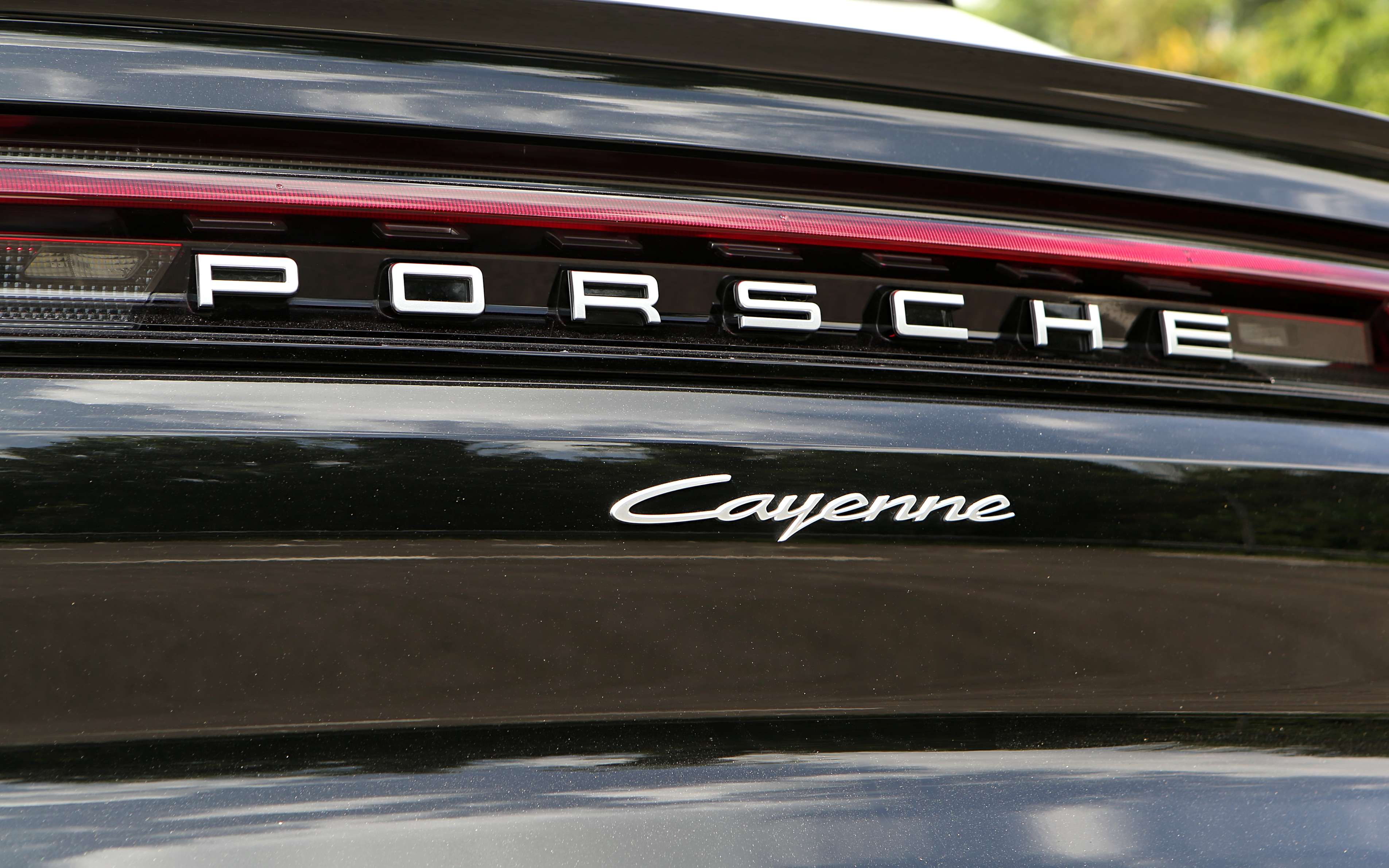 mReview Porsche Cayenne Coupe No Complaints Articles Motorist