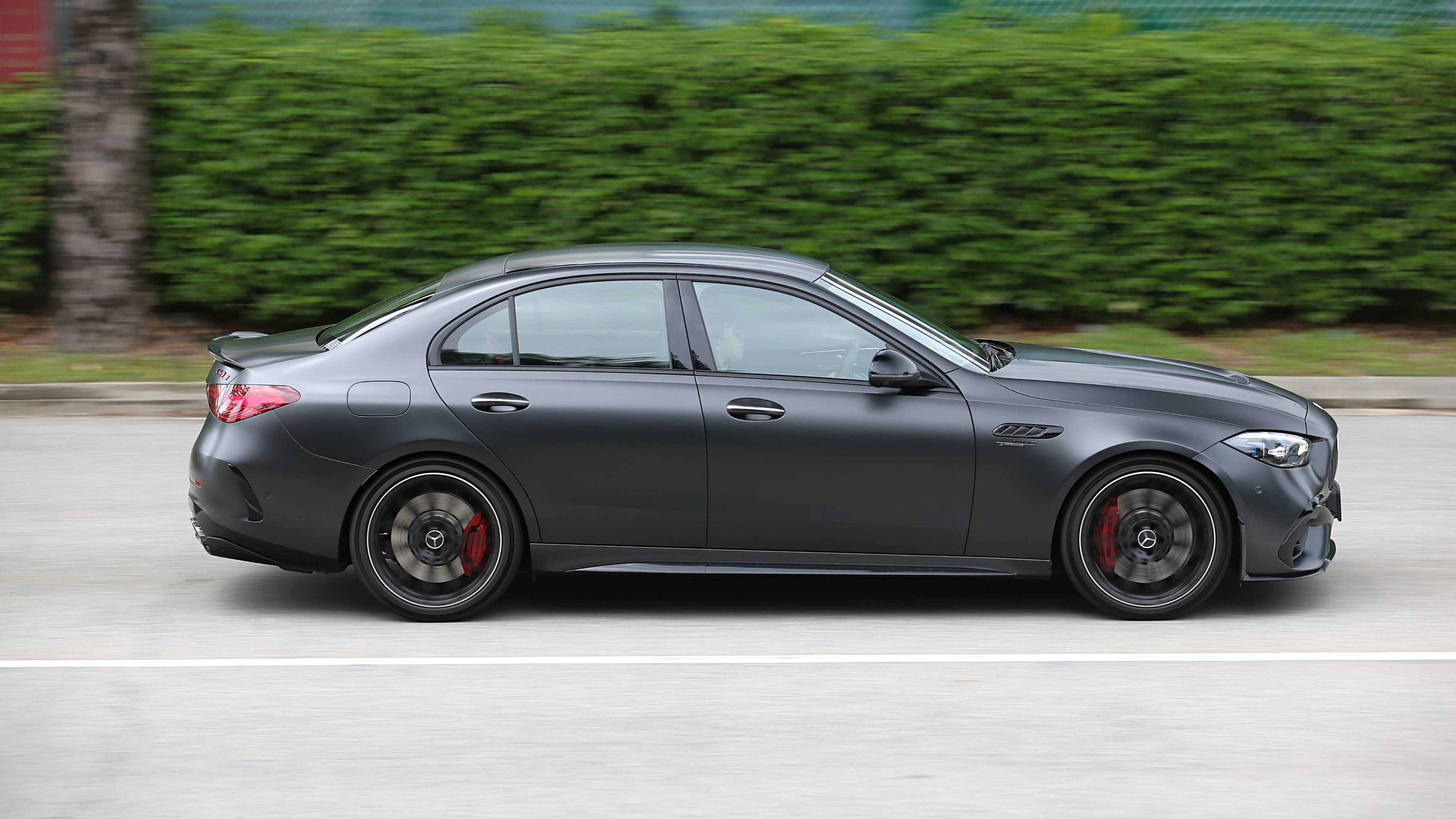 mReview: Mercedes-AMG C63 S E Performance – A 680hp Philosophical ...