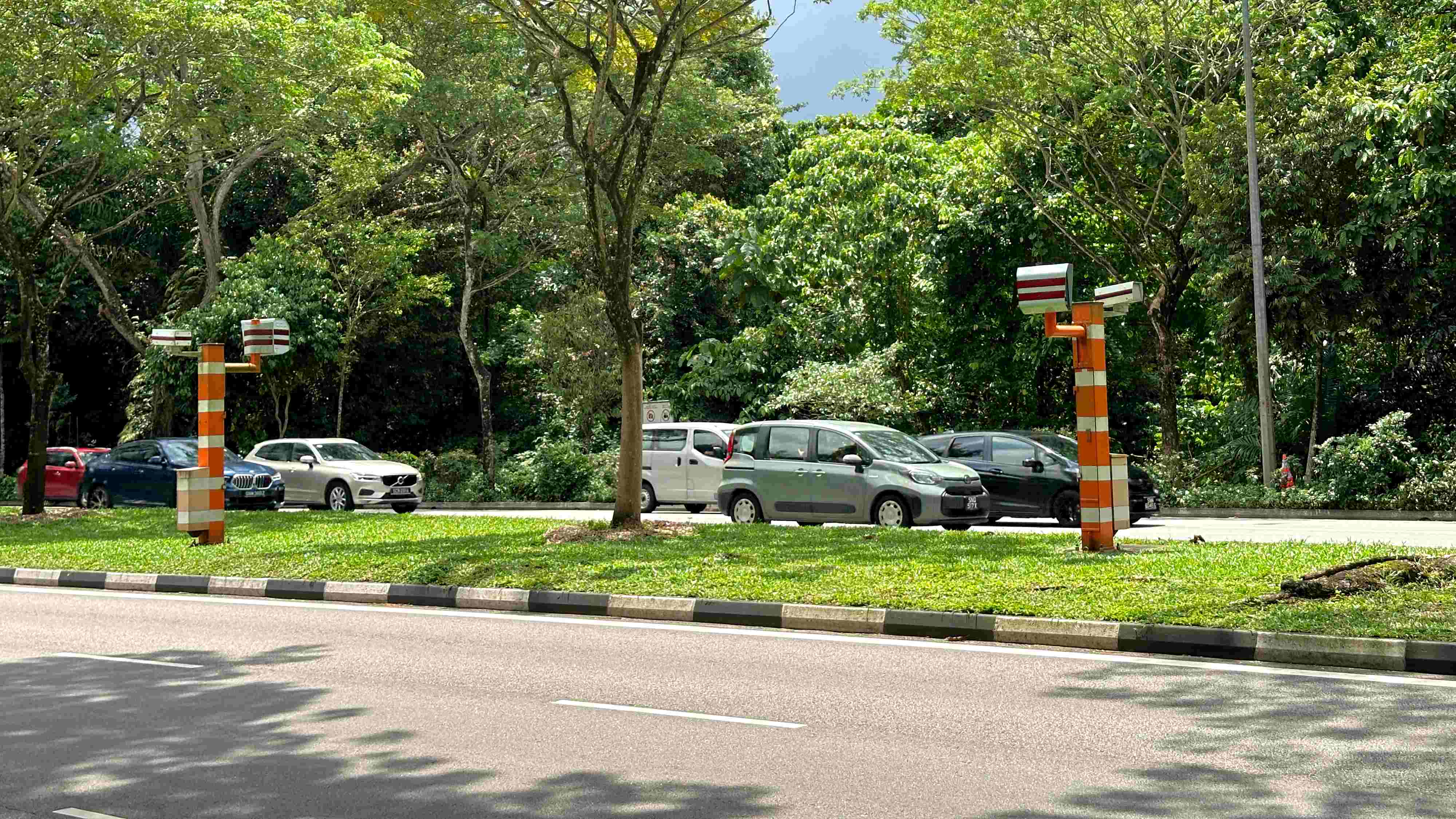 Singapore speeding cases soar past 118,000 in 2025 from January to June ...