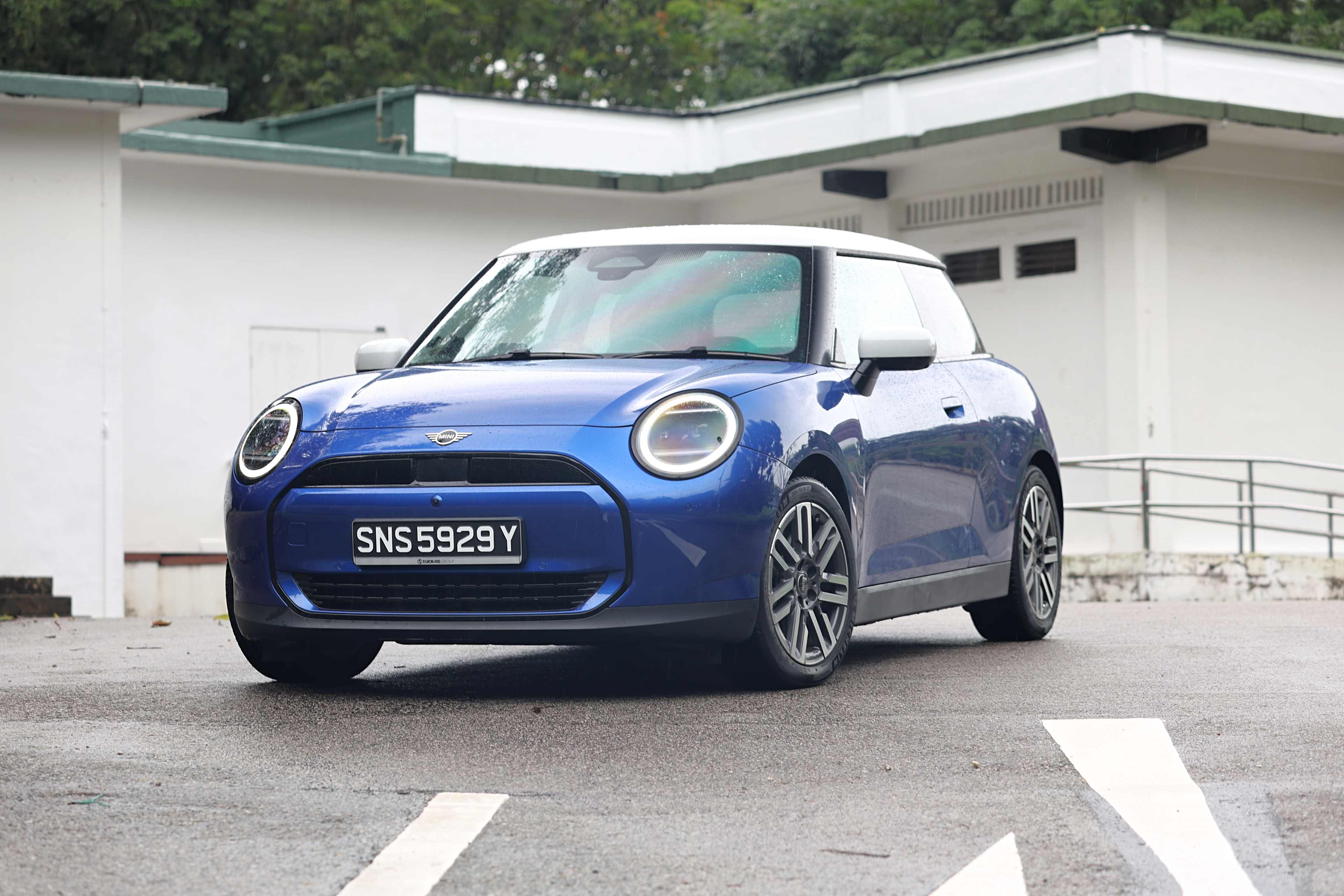 mReview MINI Cooper E Light On Its Feet Articles Motorist Singapore(01)